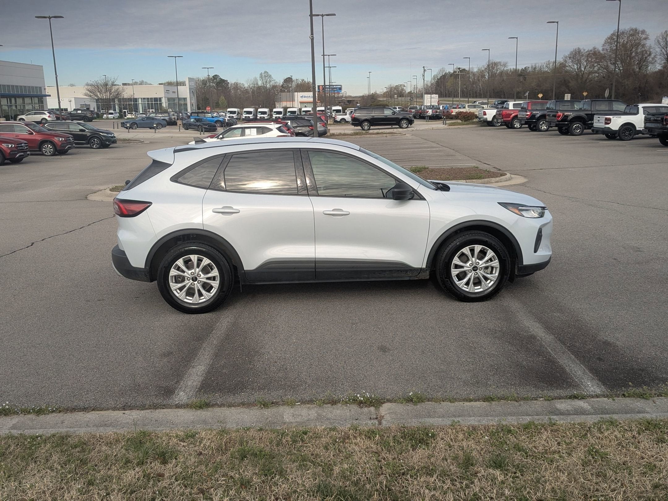 2025 Ford Escape Active