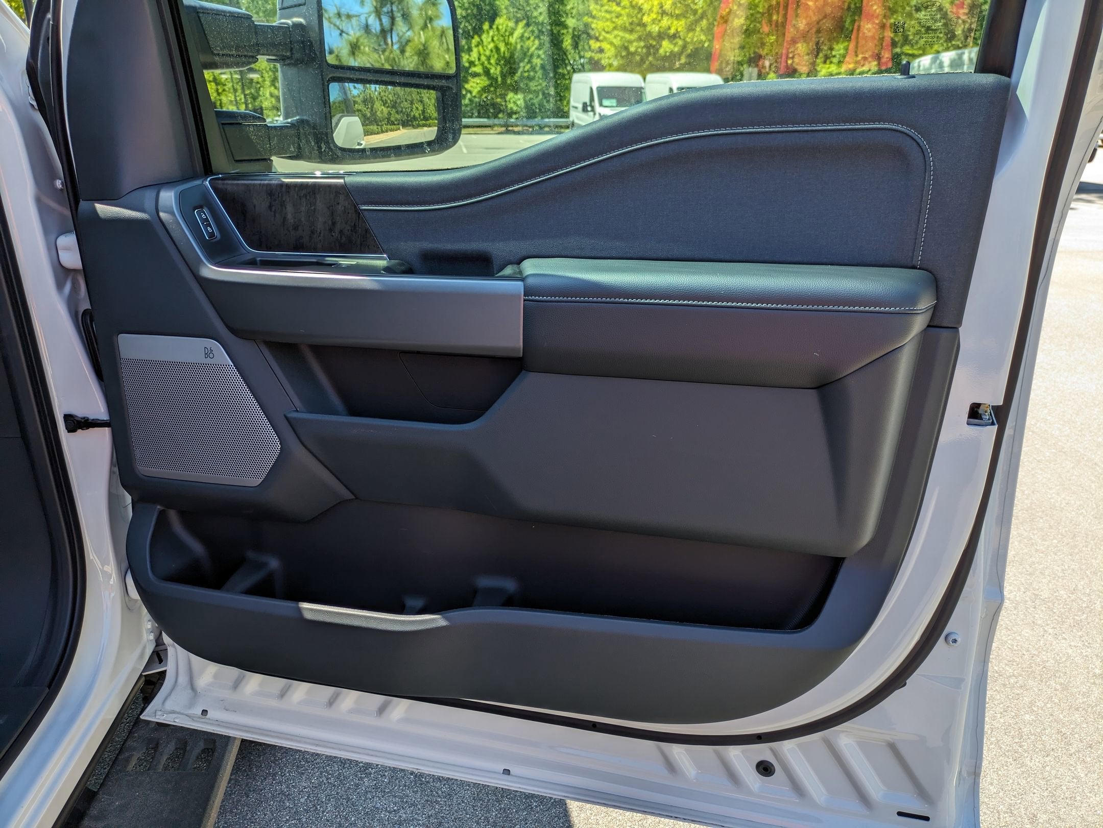 2025 Ford Super Duty F-250 SRW LARIAT