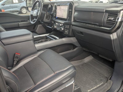 2024 Ford Super Duty F-350 DRW LARIAT