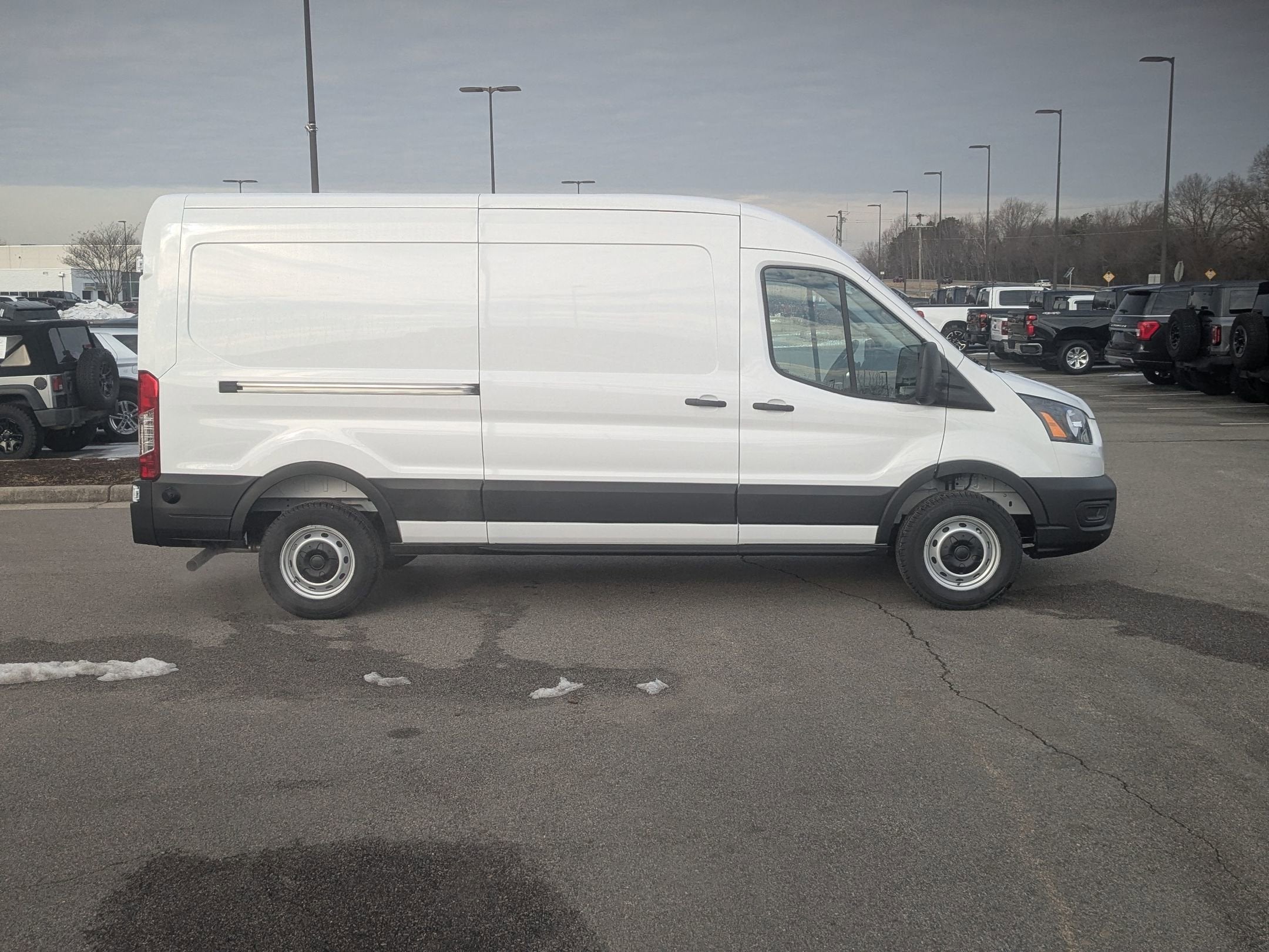 2026 Ford Transit Cargo Van Base