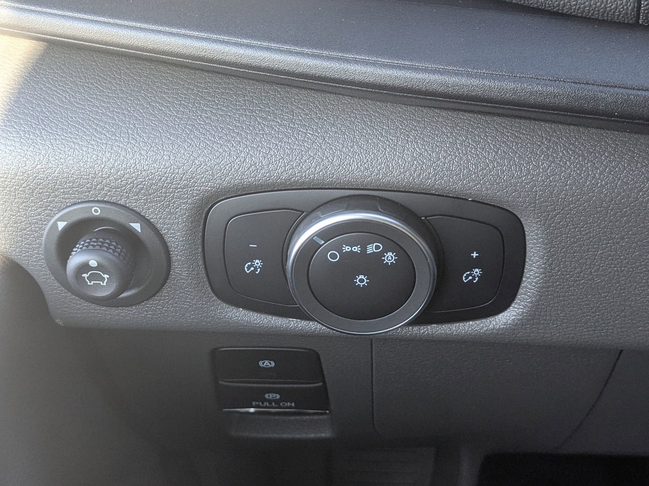 2025 Ford Transit Cargo Van Base