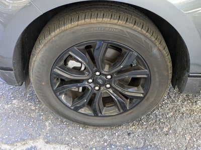 2024 Ford Edge SE