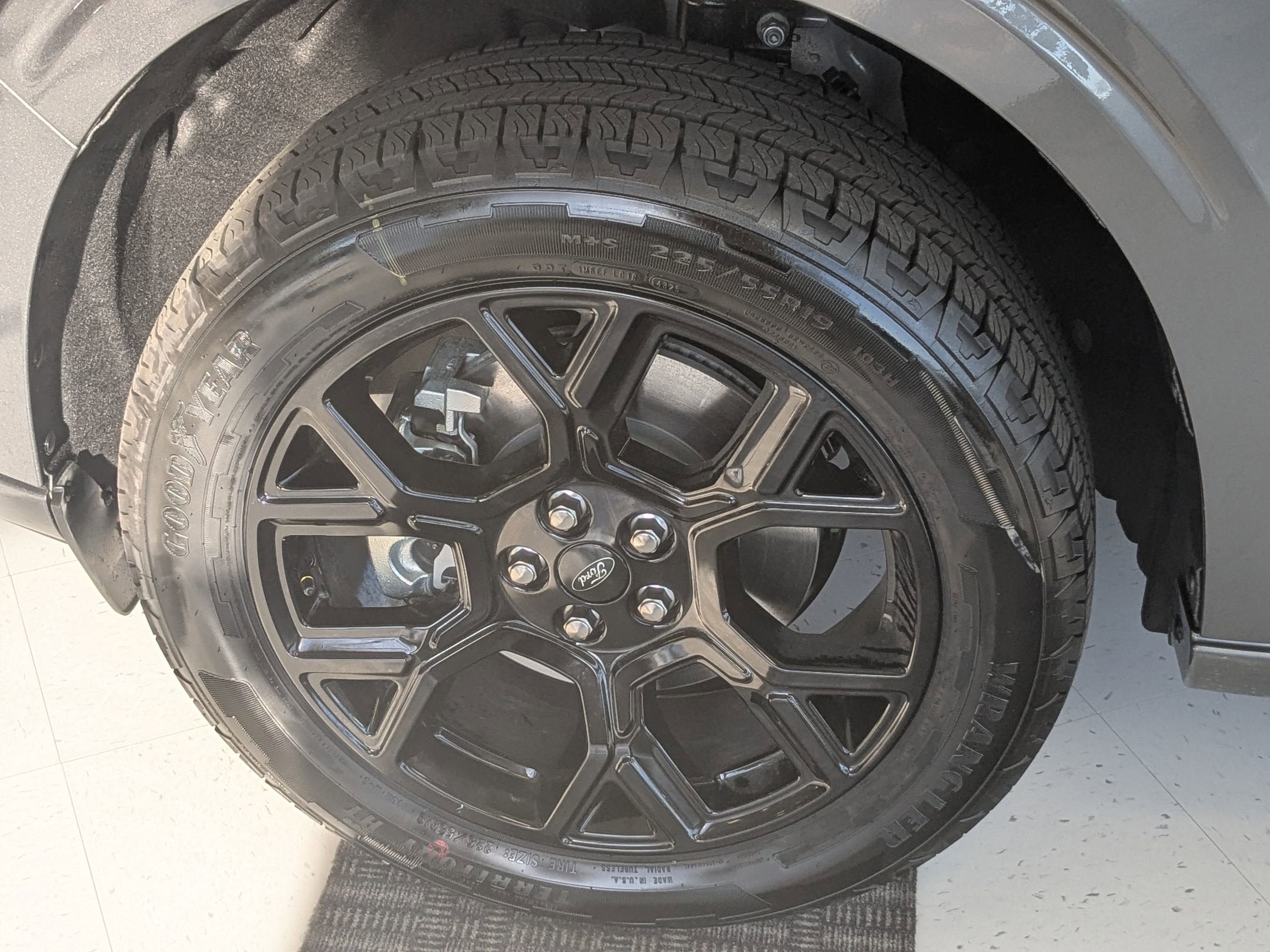 2026 Ford Maverick Lobo Standard