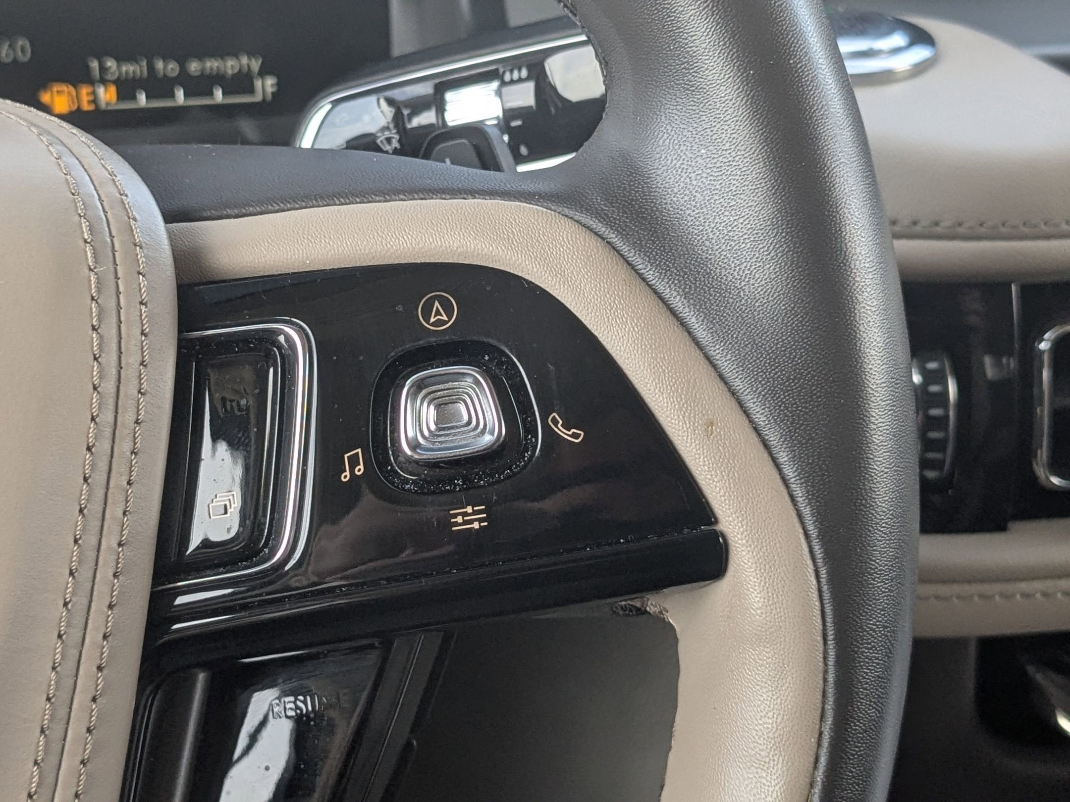 2023 Lincoln Aviator Standard