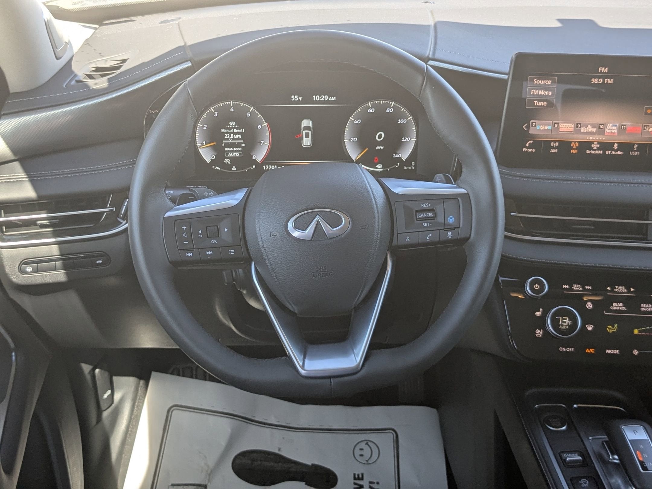 2025 INFINITI QX60 LUXE