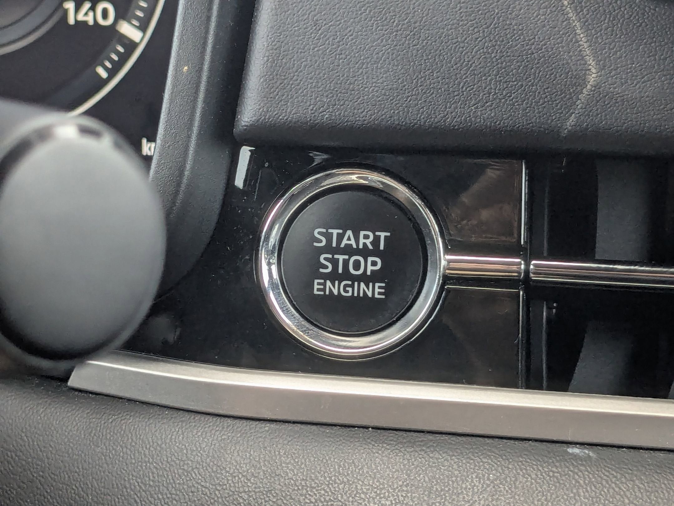 2024 Mitsubishi Outlander SE Black Edition