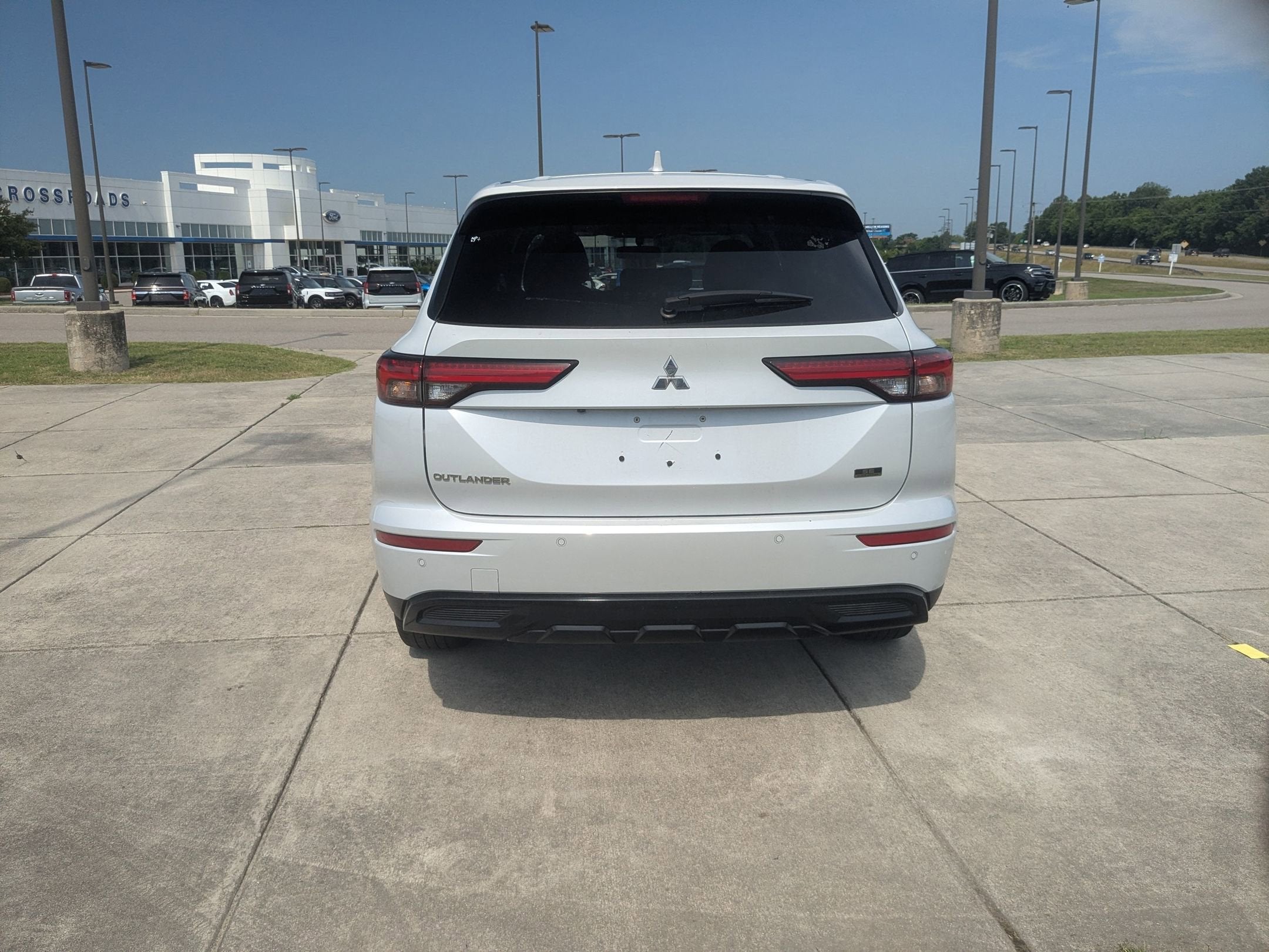 2024 Mitsubishi Outlander SE Black Edition