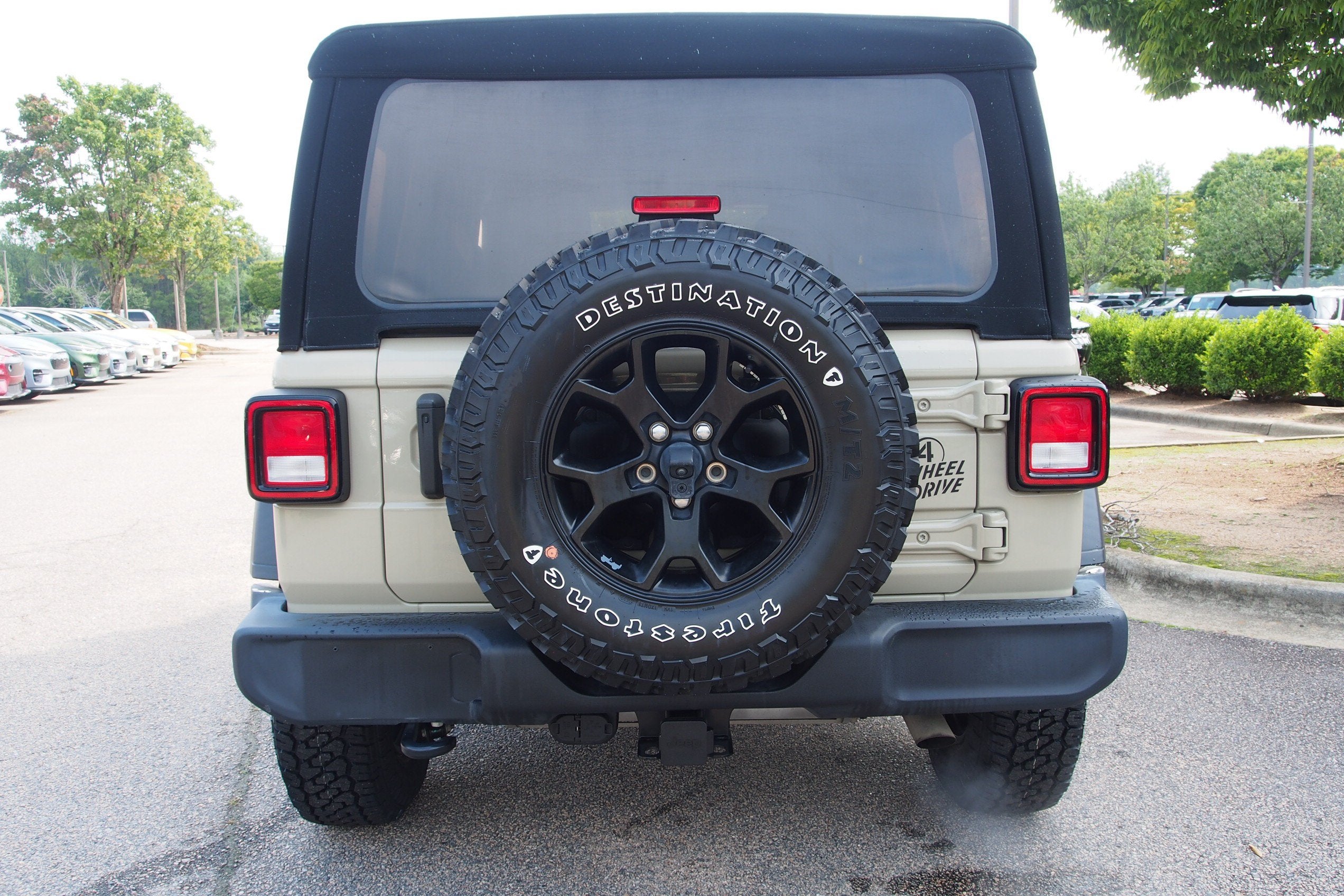 2022 Jeep Wrangler Unlimited Willys