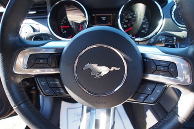 2016 Ford Mustang V6