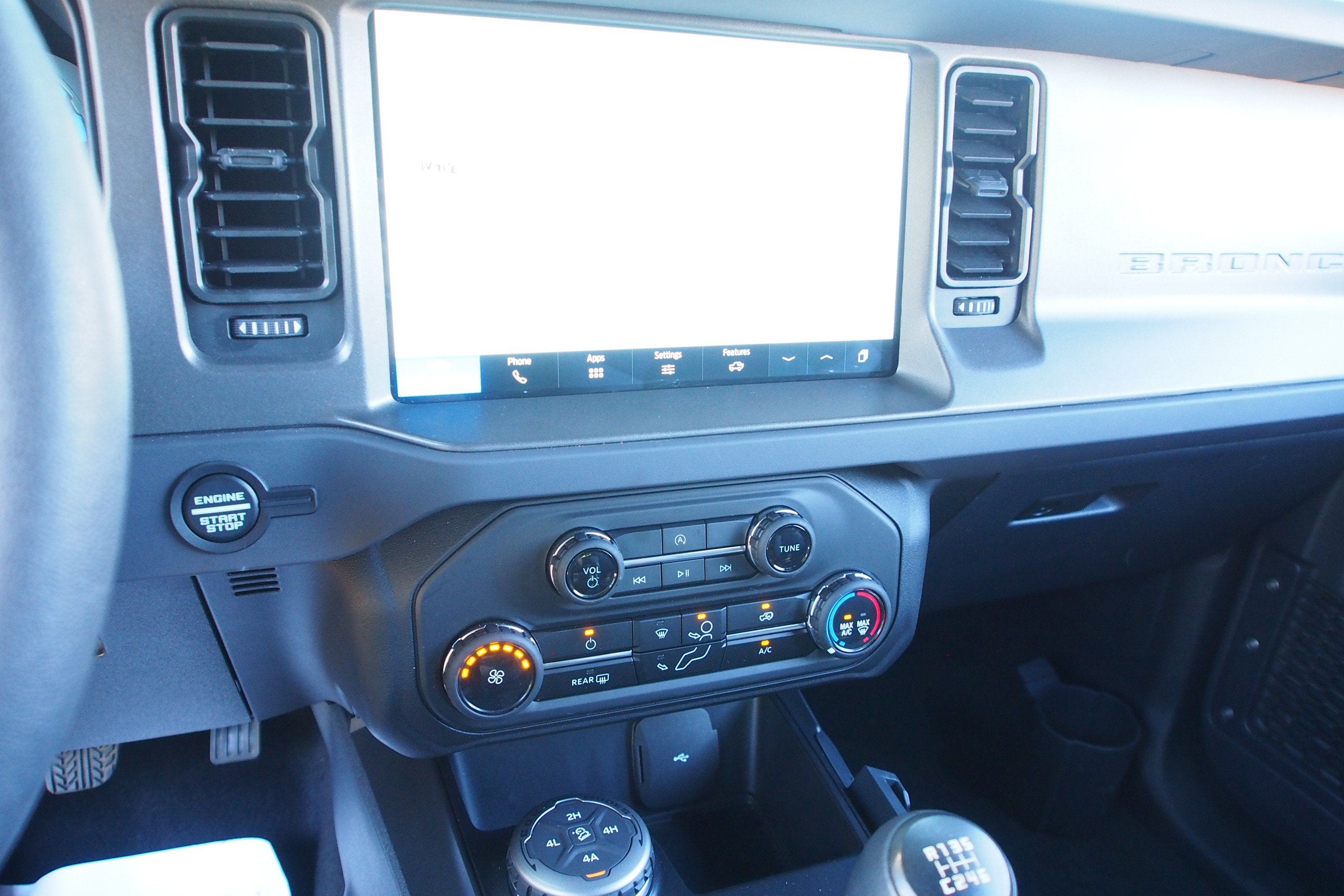 2026 Ford Bronco Base
