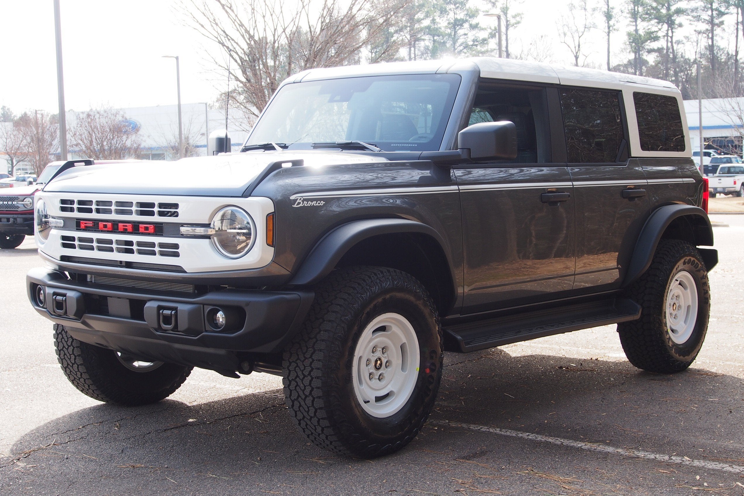 2025 Ford Bronco Heritage Edition
