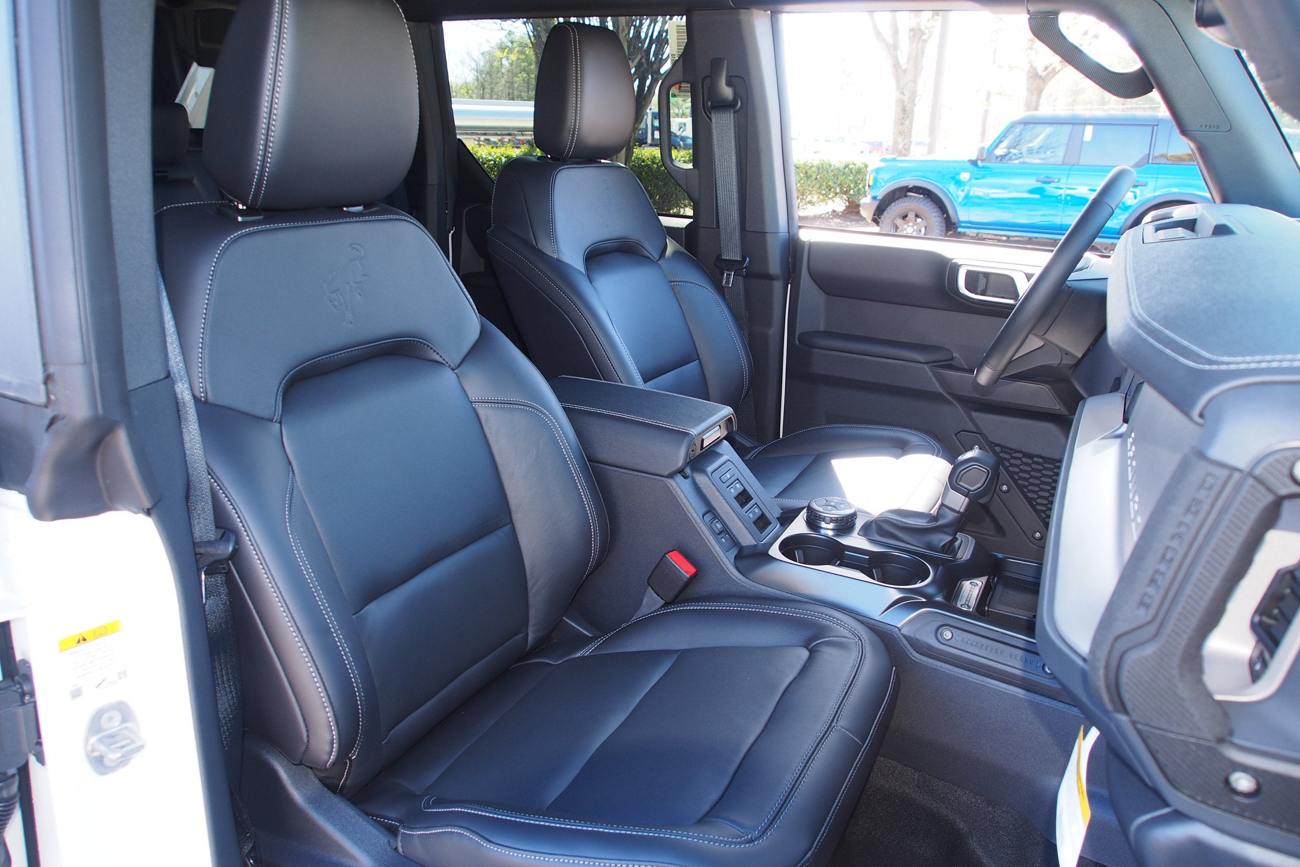 2026 Ford Bronco Outer Banks - Crossroads Courtesy Demo