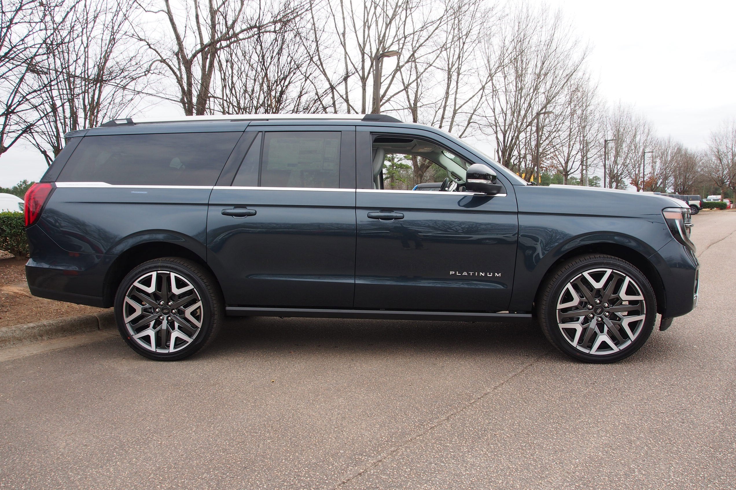 2026 Ford Expedition Max Platinum