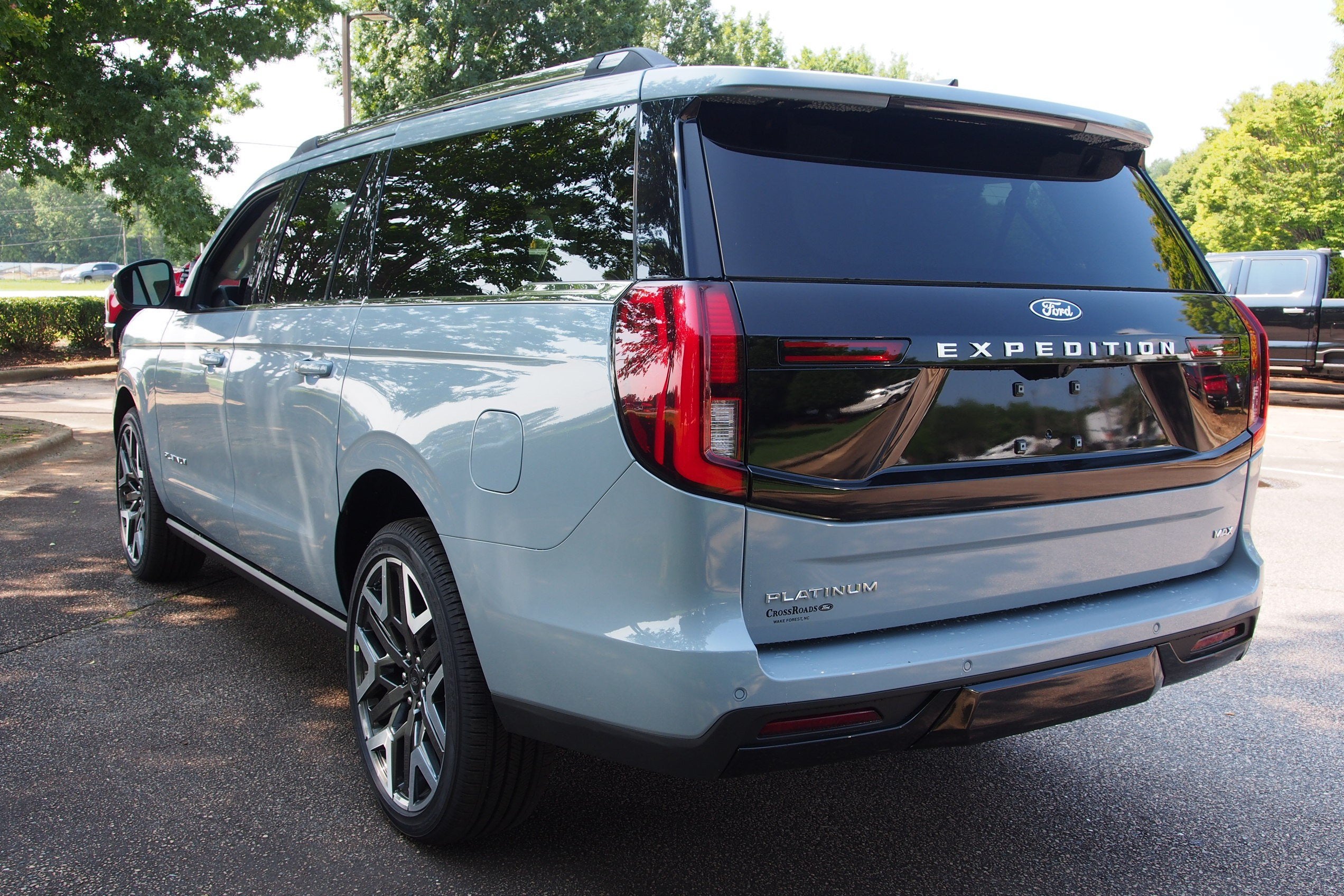 2027 Ford Expedition Max Platinum