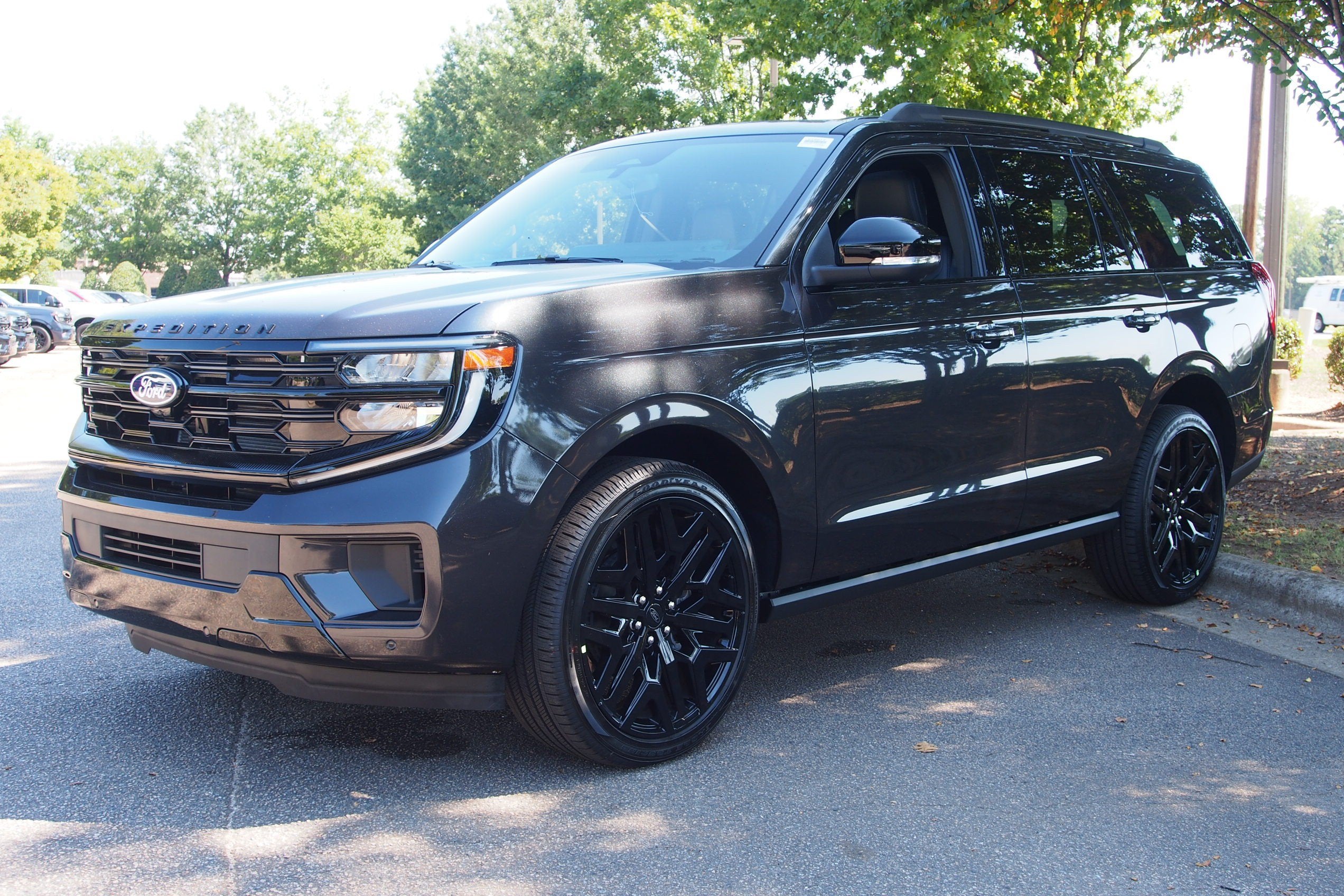 2027 Ford Expedition Platinum