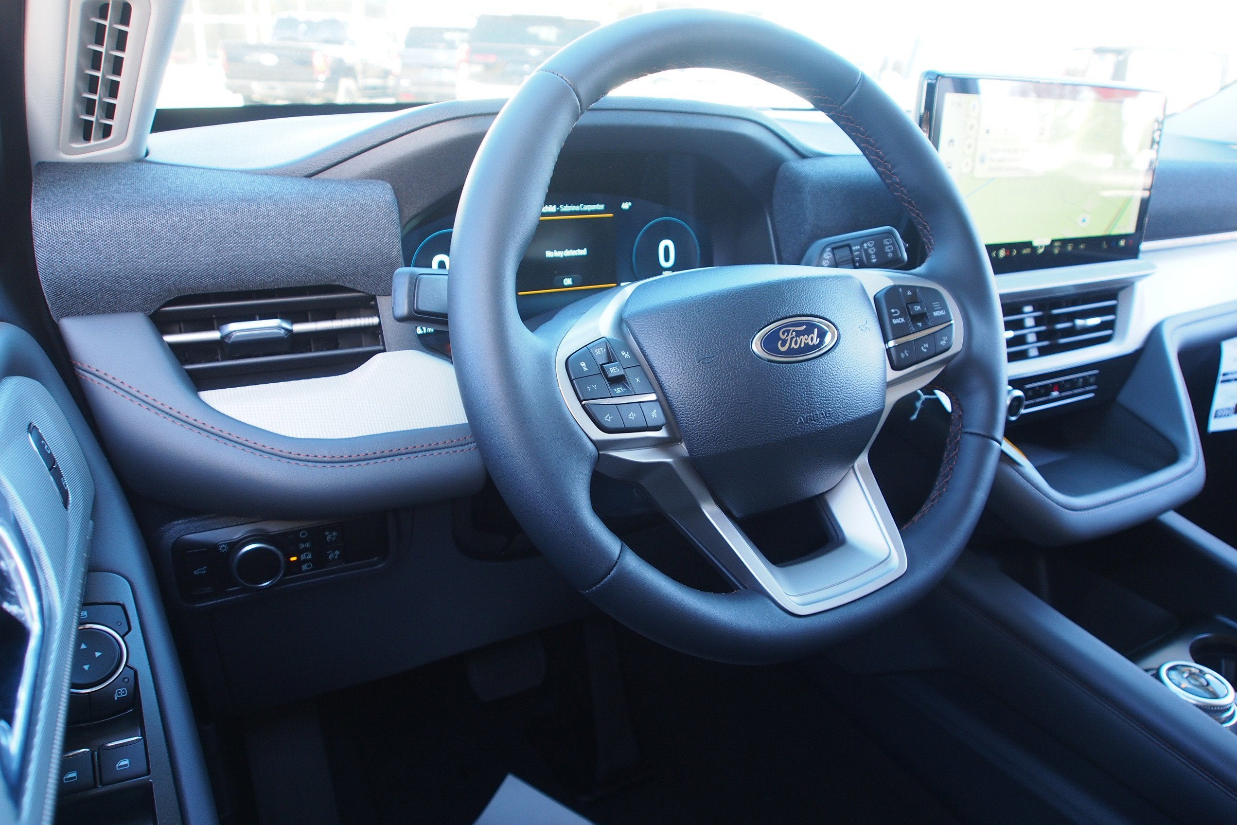 2026 Ford Explorer Active w/200A Pkg