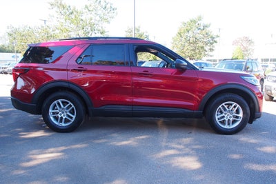 2027 Ford Explorer Active w/200A Pkg