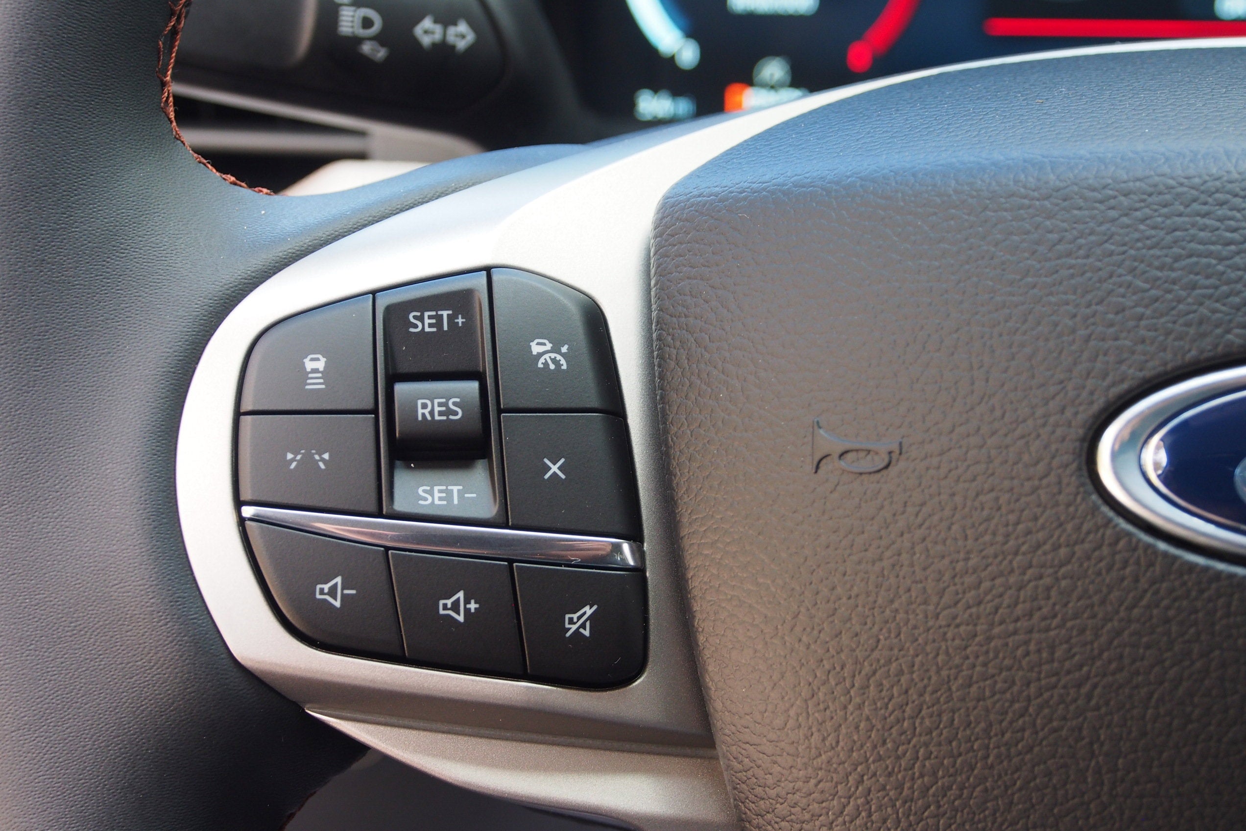 2026 Ford Explorer Active - Crossroads Courtesy Demo