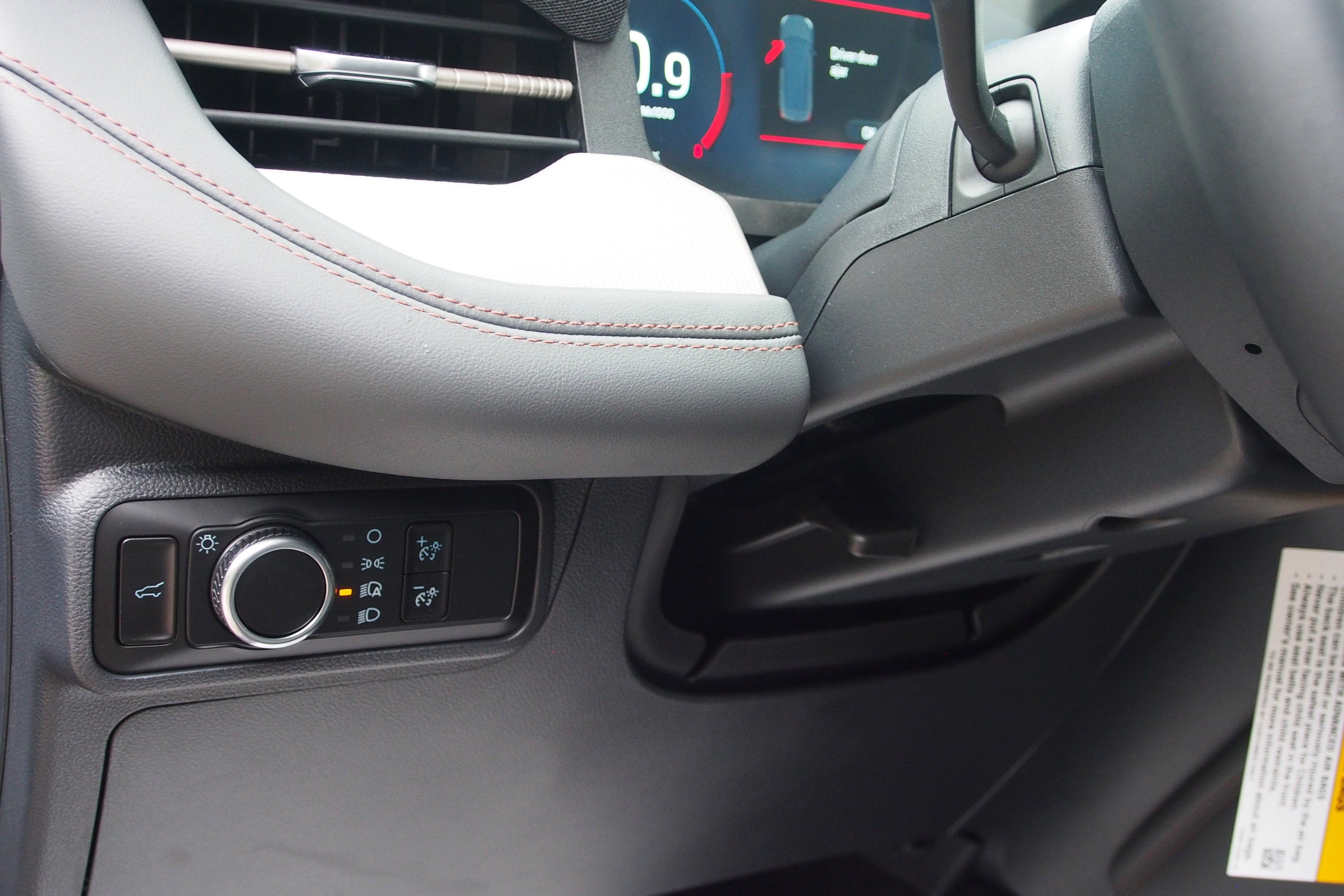 2025 Ford Explorer Active - Crossroads Courtesy Demo