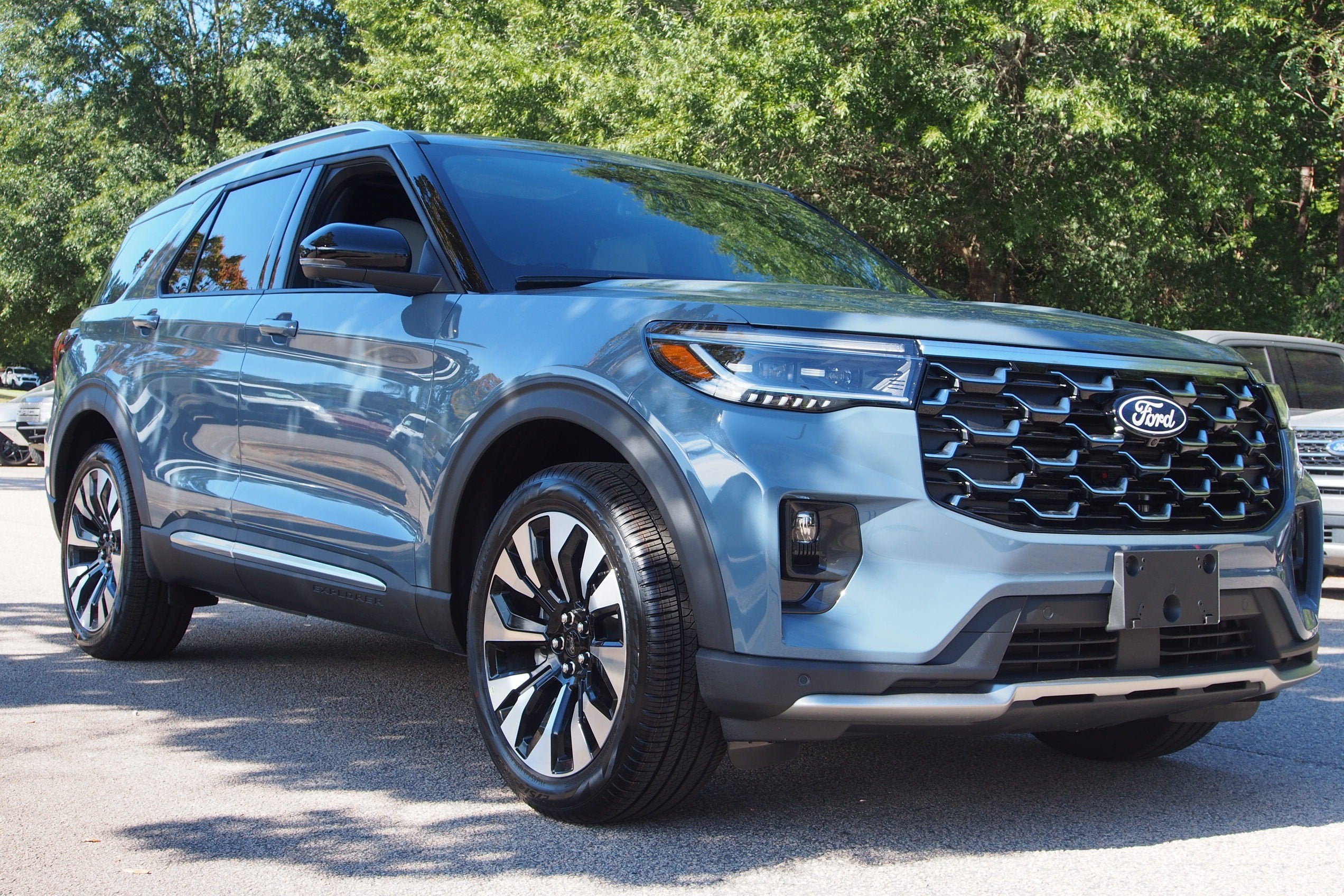 2027 Ford Explorer Platinum