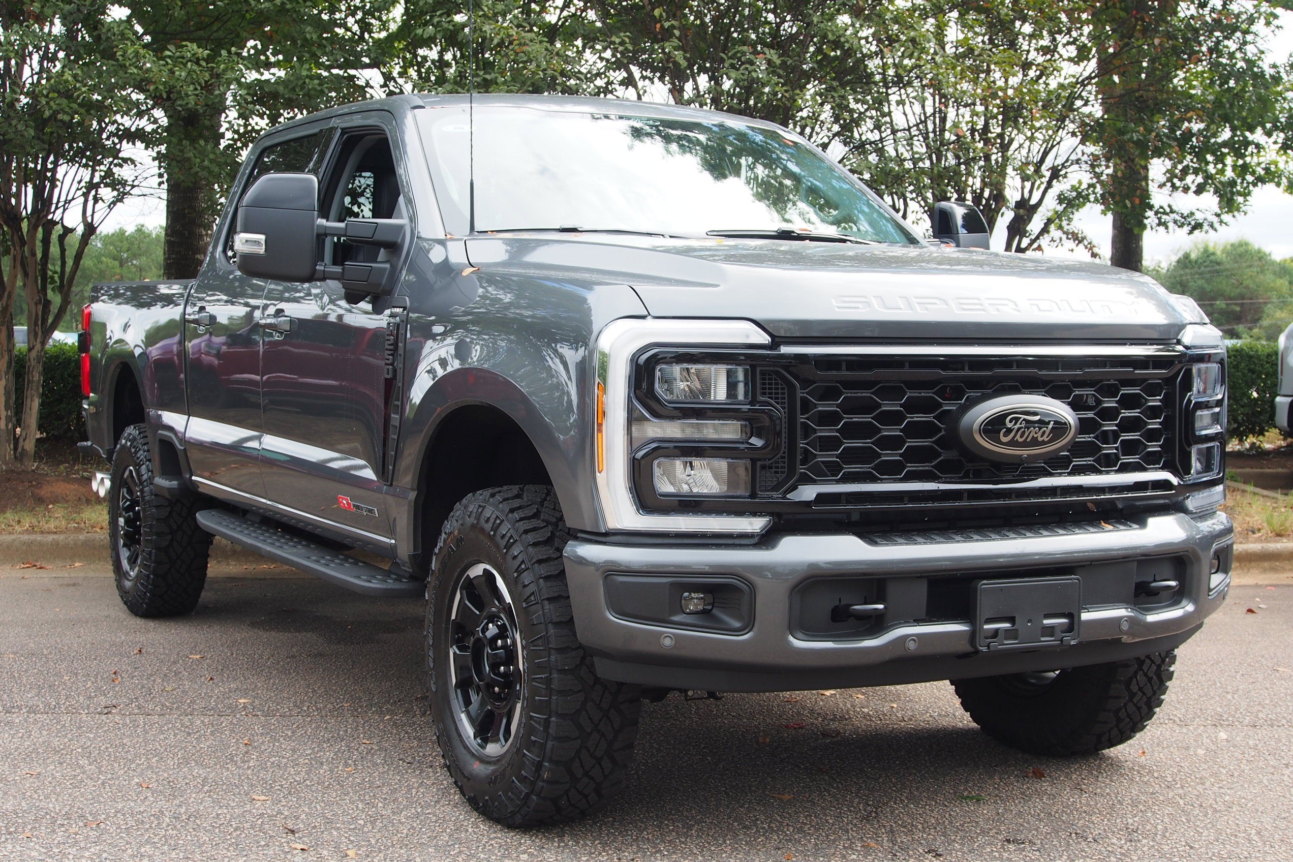 2026 Ford Super Duty F-250 SRW LARIAT