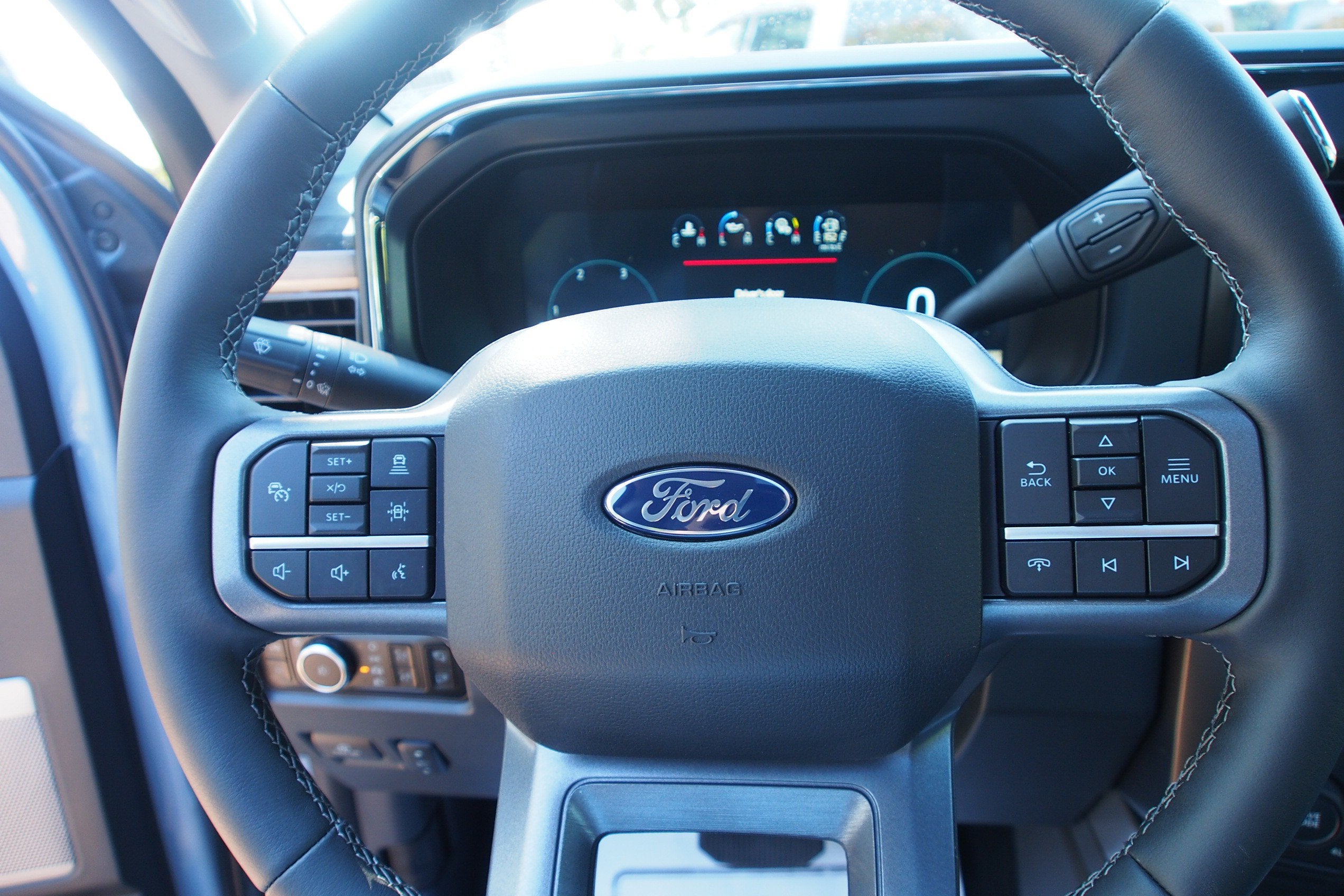 2027 Ford Super Duty F-250 SRW LARIAT