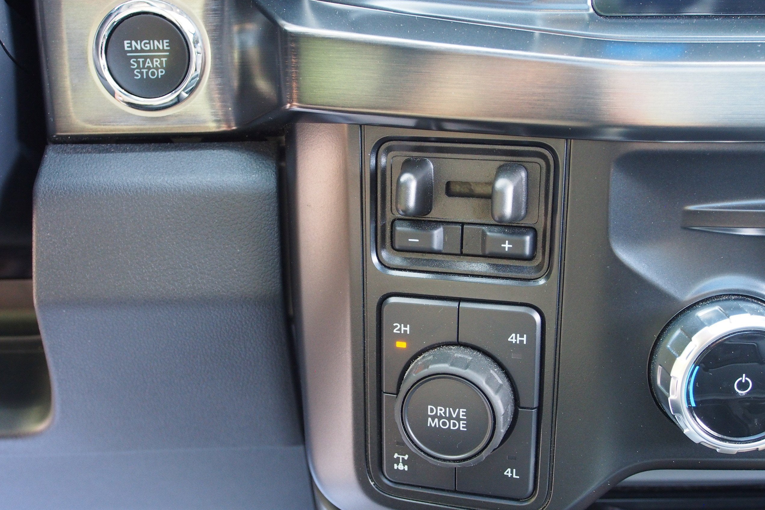 2024 Ford Super Duty F-250 SRW LARIAT