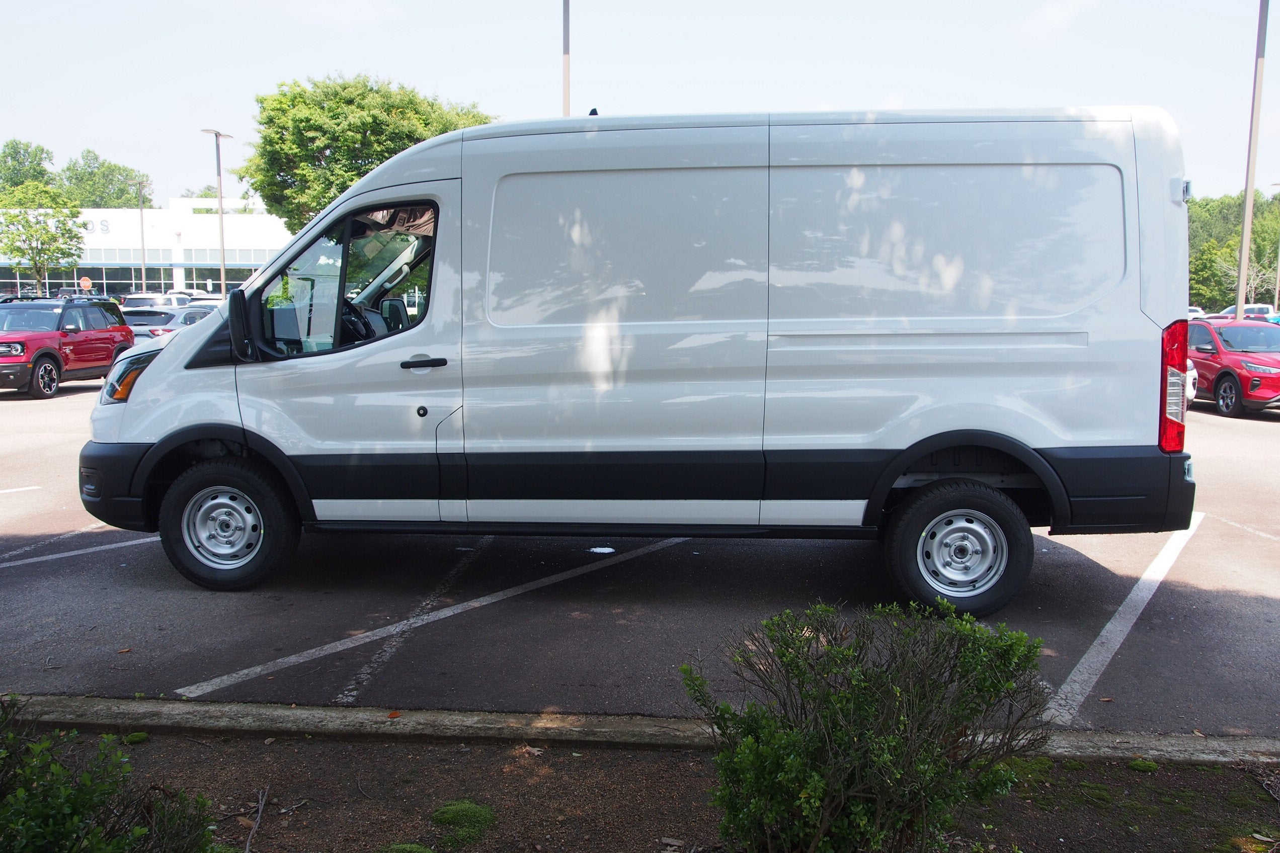 2025 Ford Transit Cargo Van Base