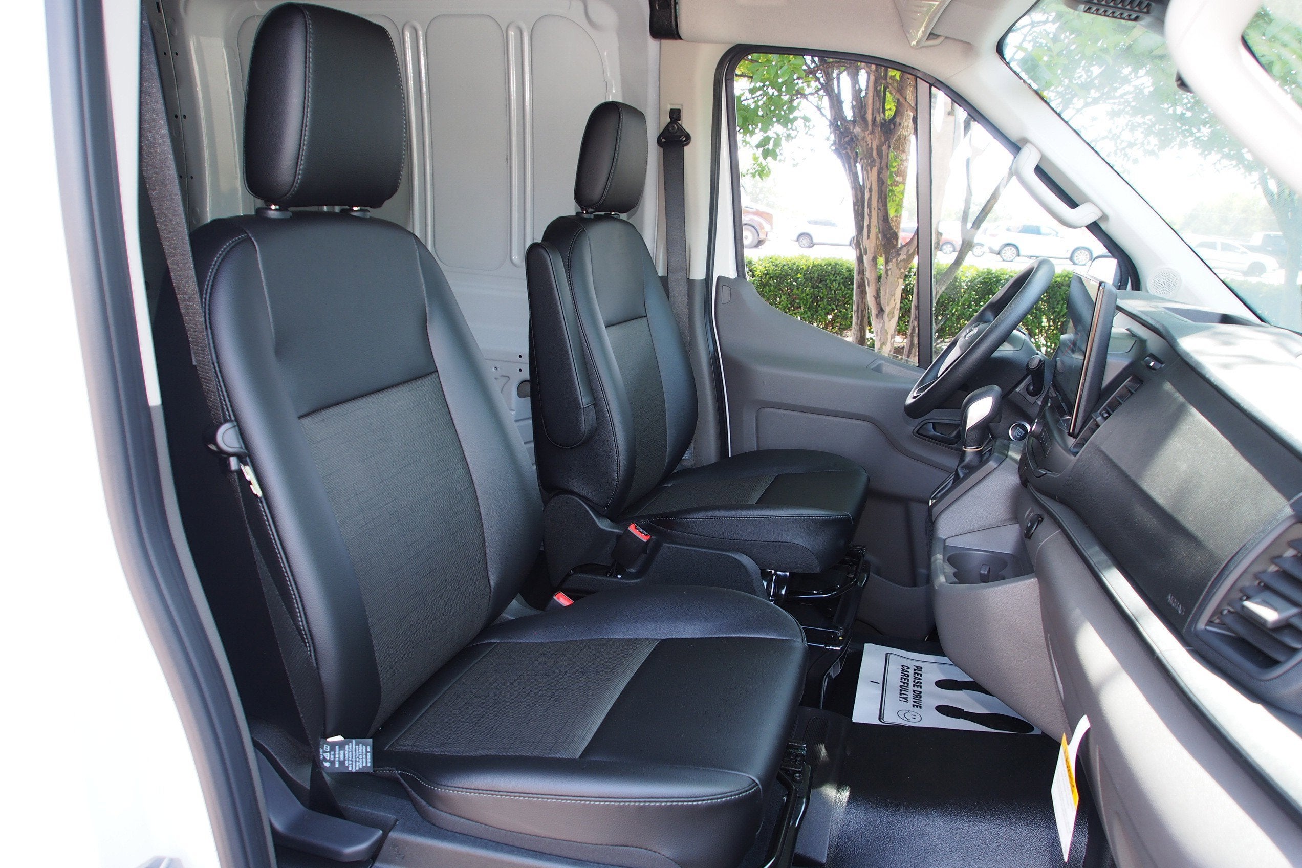 2026 Ford Transit Cargo Van Base