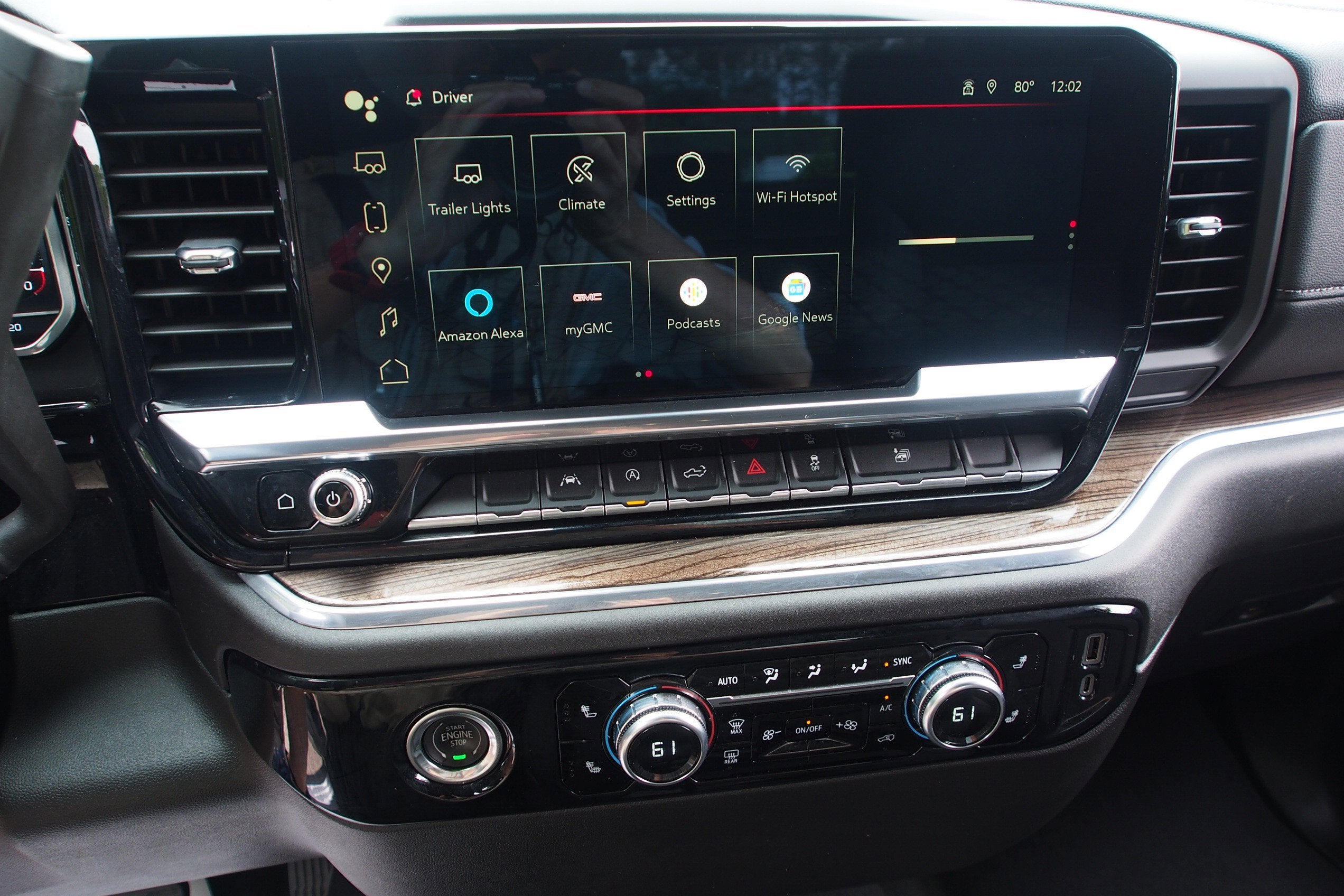 2023 GMC Sierra 1500 Elevation