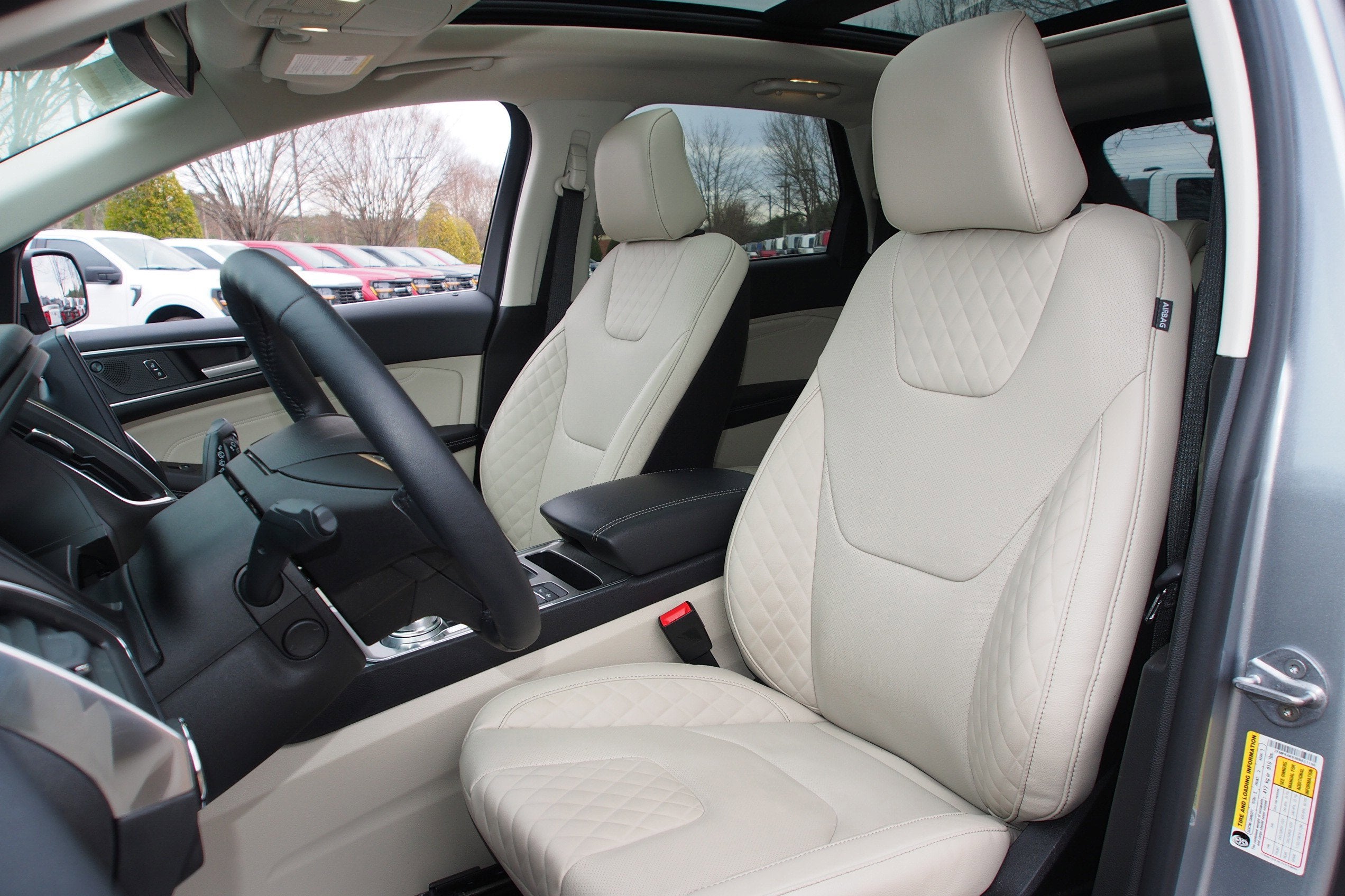 2024 Ford Edge Titanium