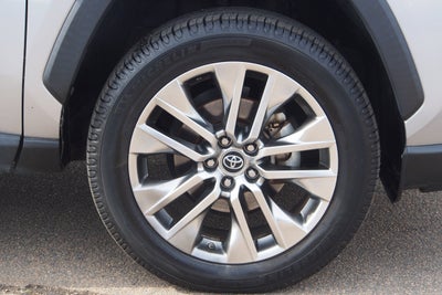 2019 Toyota RAV4 XLE Premium