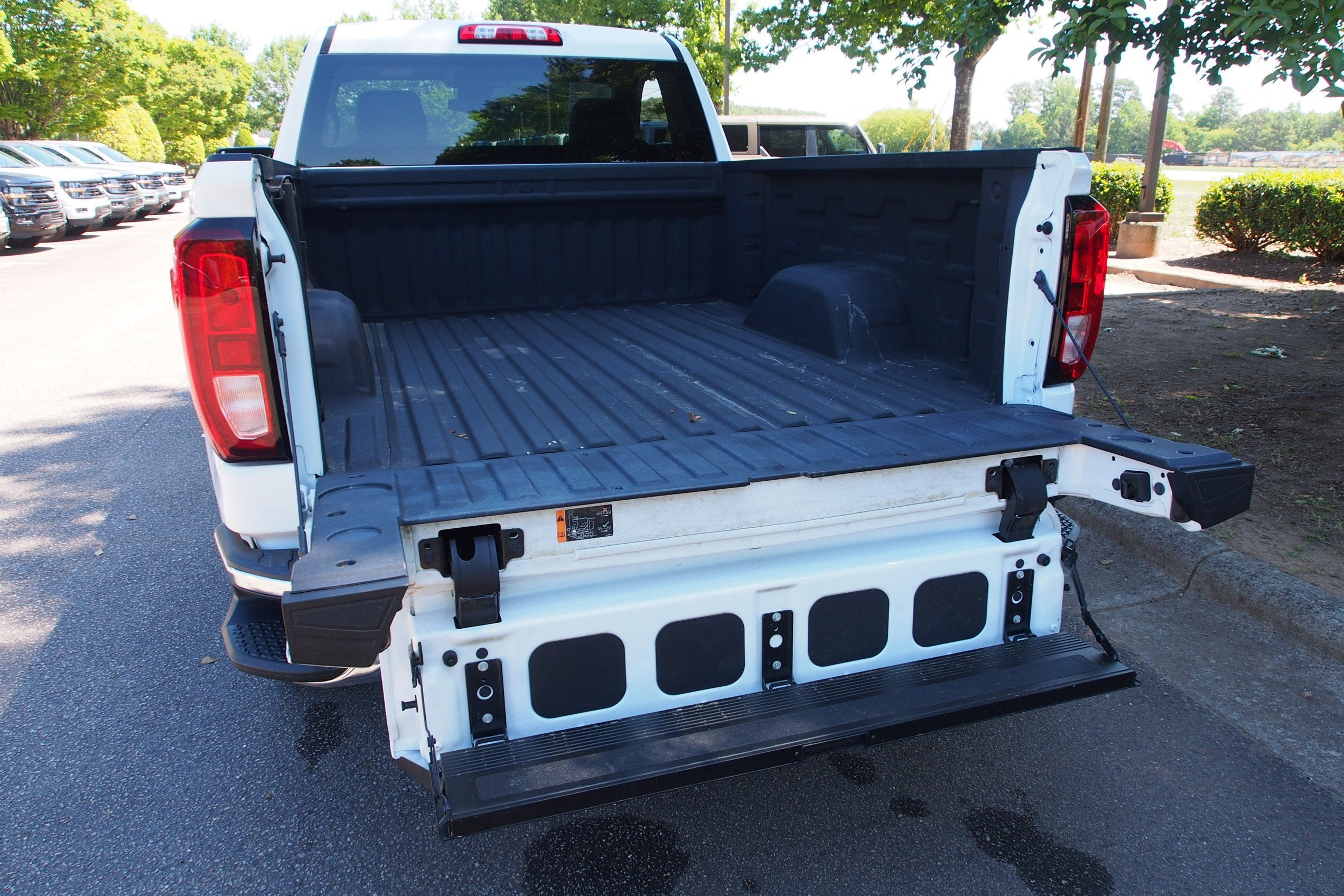 2023 GMC Sierra 1500 Pro