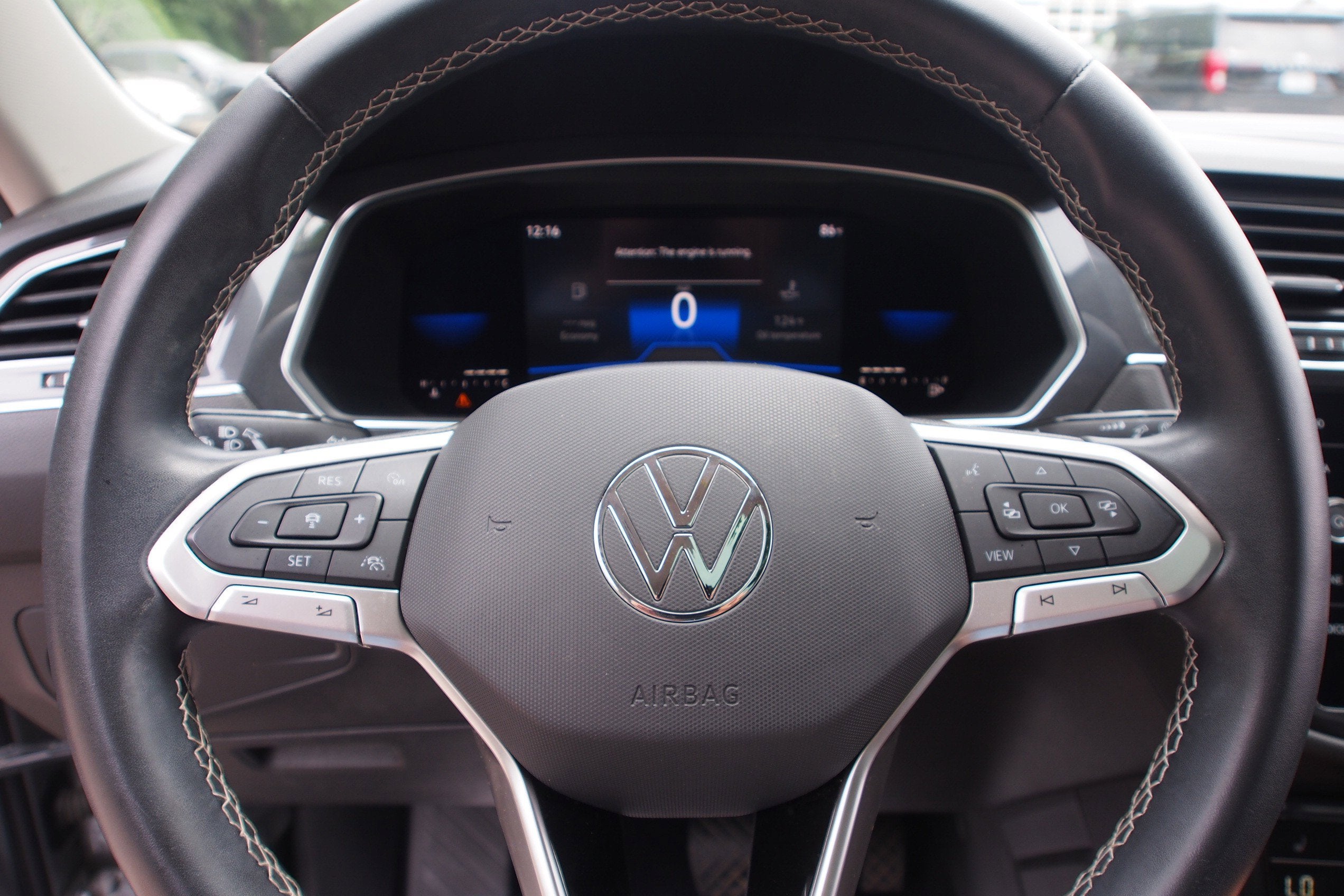 2022 Volkswagen Tiguan SE
