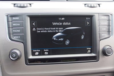 2017 Volkswagen Golf SE