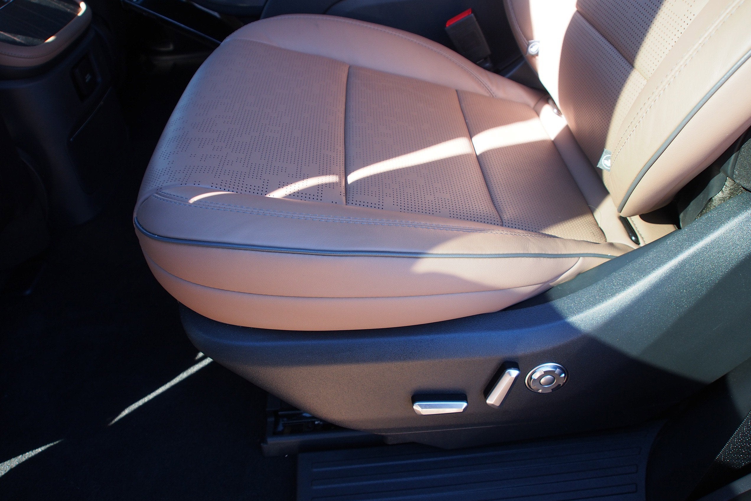 2025 Lincoln Navigator Black Label