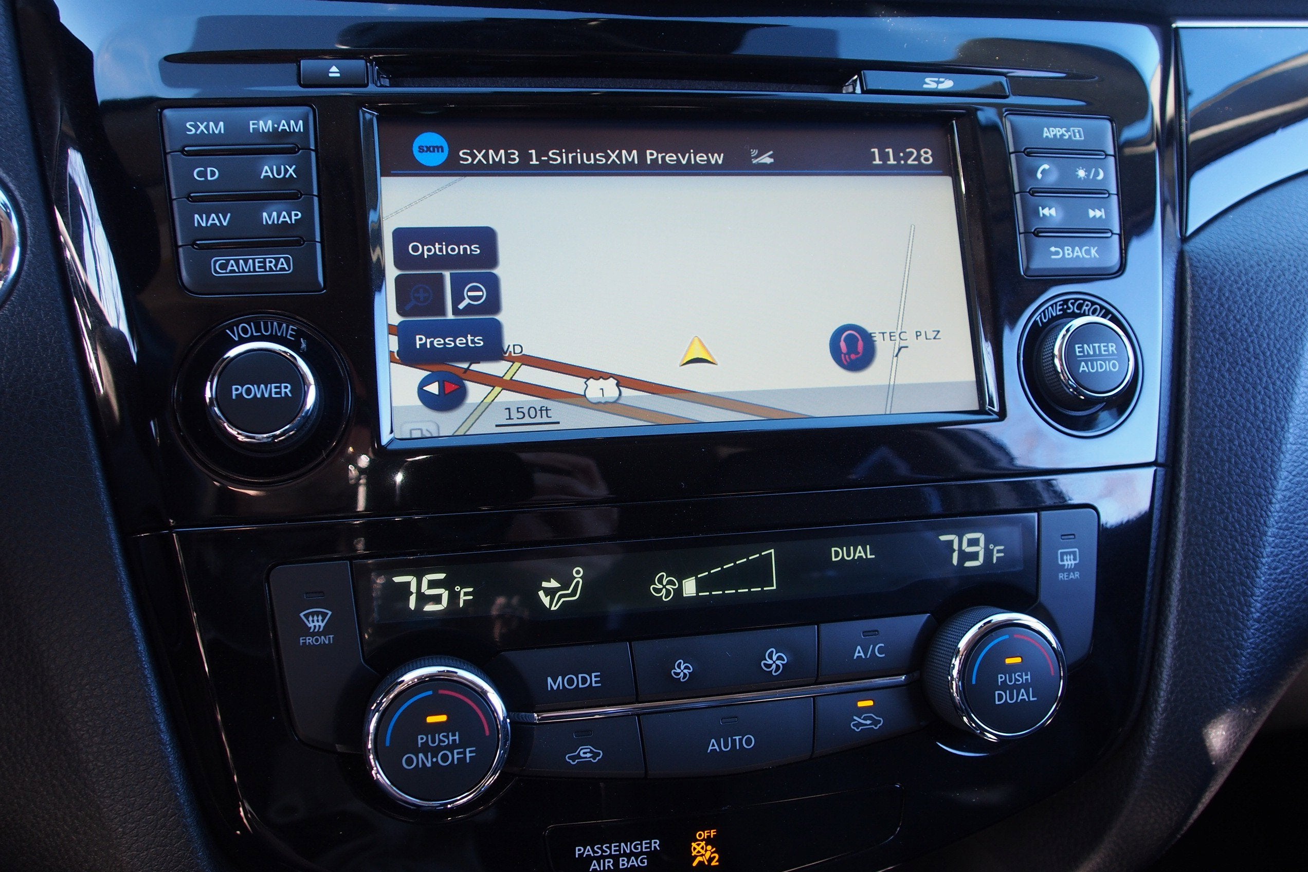 2017 Nissan Rogue Sport SL