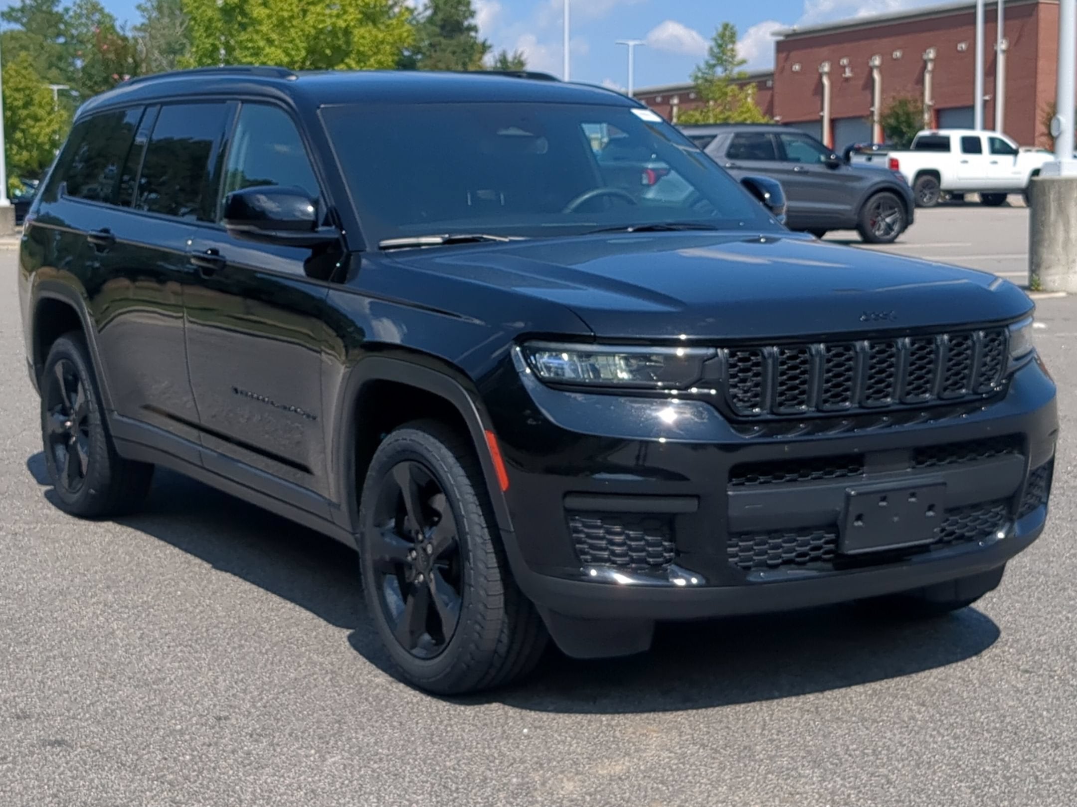 2023 Jeep Grand Cherokee L Altitude