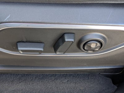 2024 Jeep Wagoneer Base