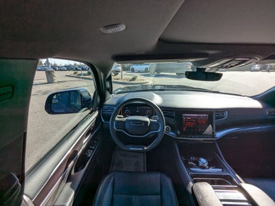 2024 Jeep Wagoneer Base