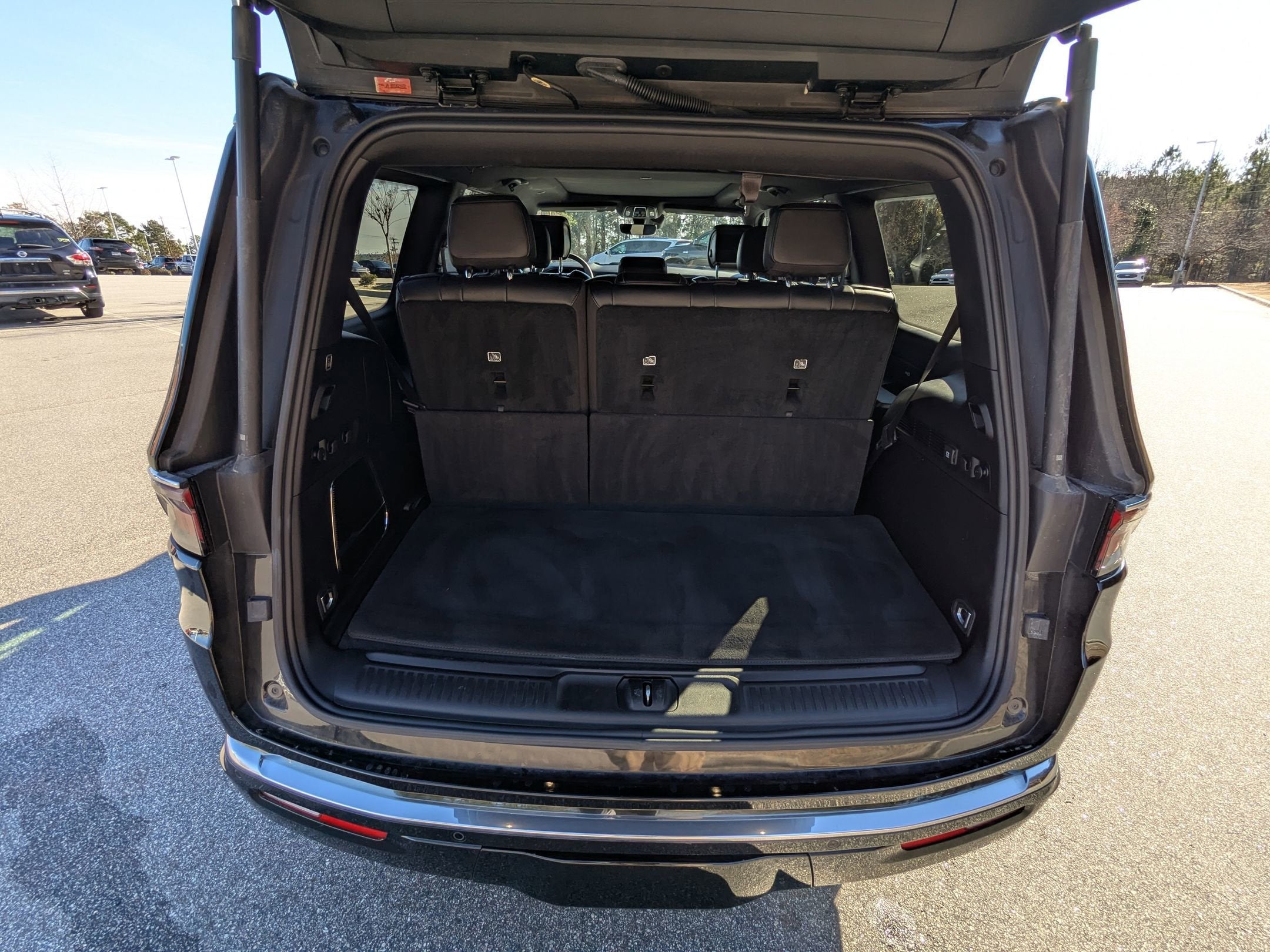 2024 Jeep Wagoneer Base