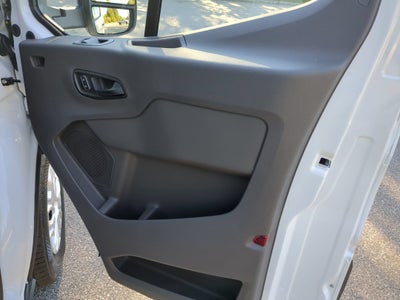 2027 Ford Transit Passenger Wagon XLT