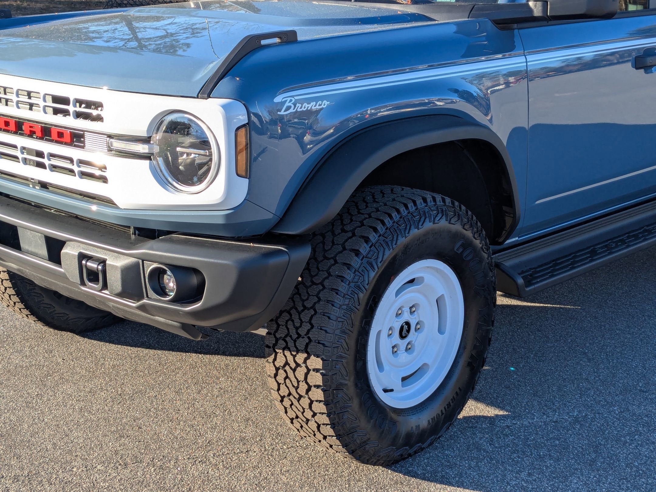 2025 Ford Bronco Heritage Edition