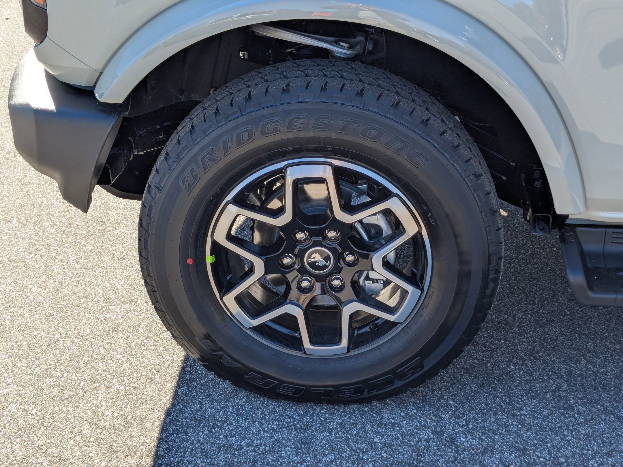 2025 Ford Bronco Outer Banks