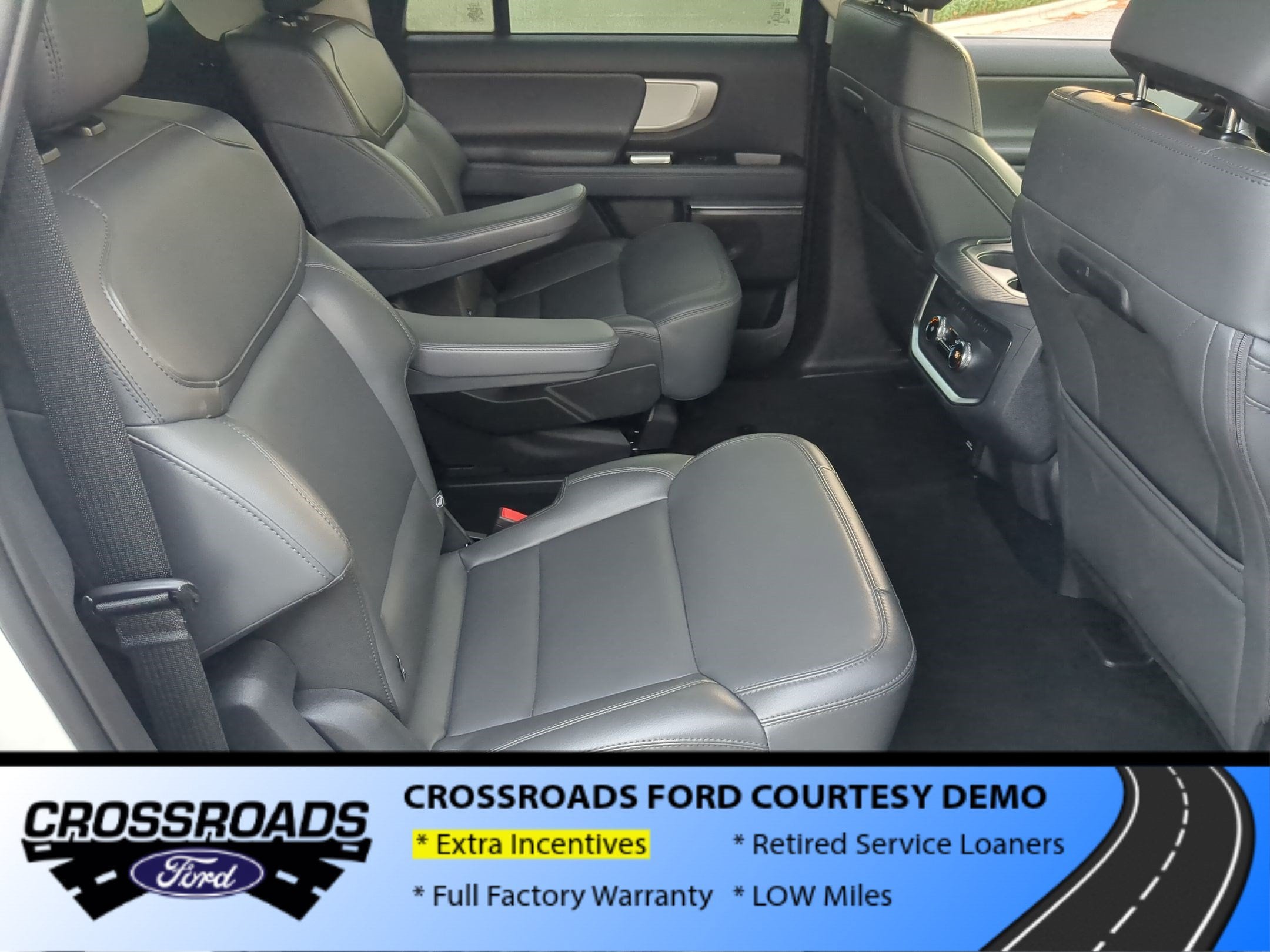 2026 Ford Expedition Max Active - Crossroads Courtesy Demo