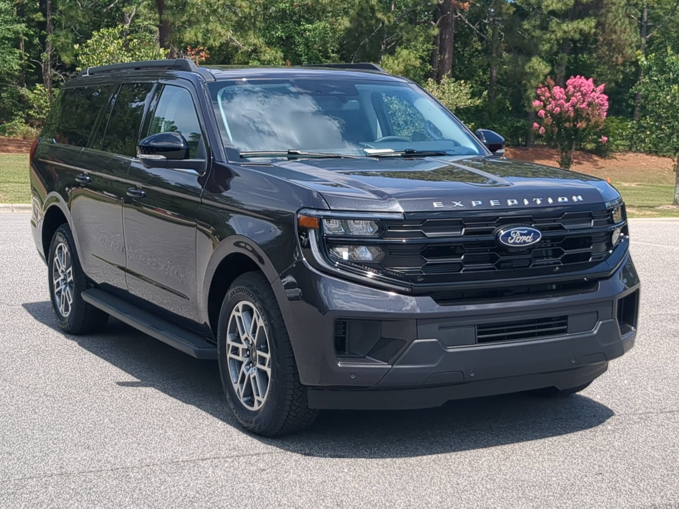 2026 Ford Expedition Max Active