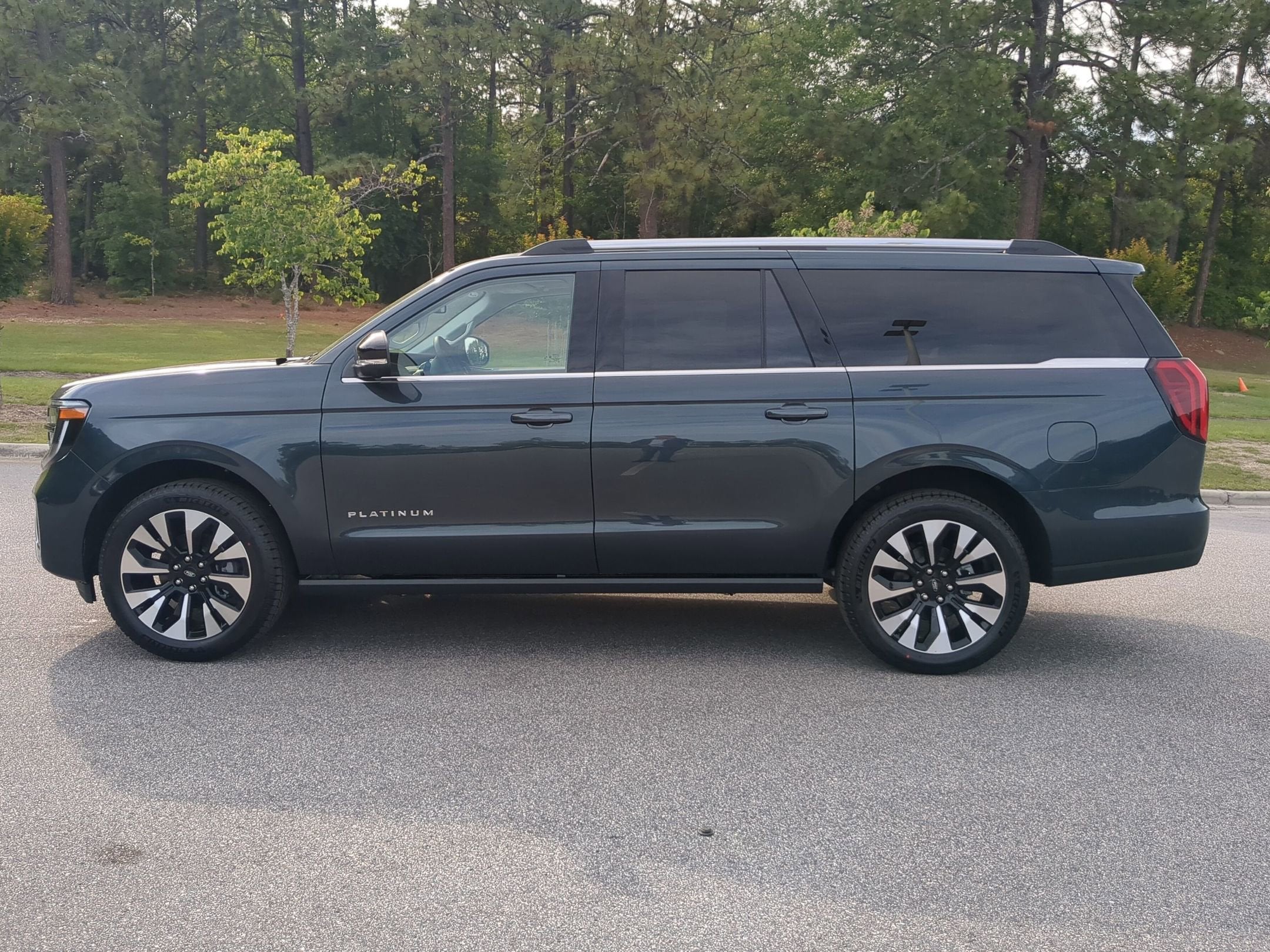 2026 Ford Expedition Max Platinum