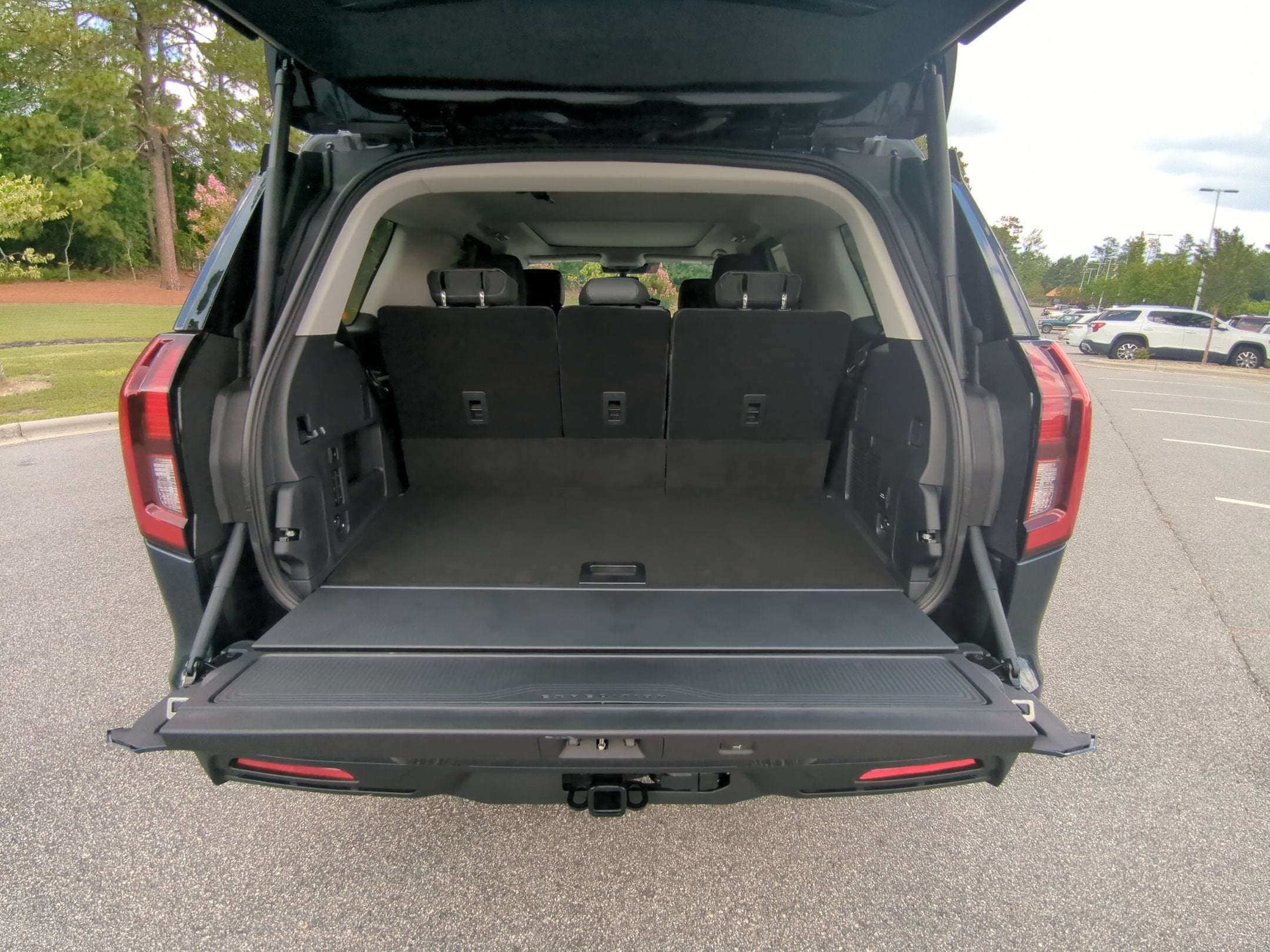 2026 Ford Expedition Active