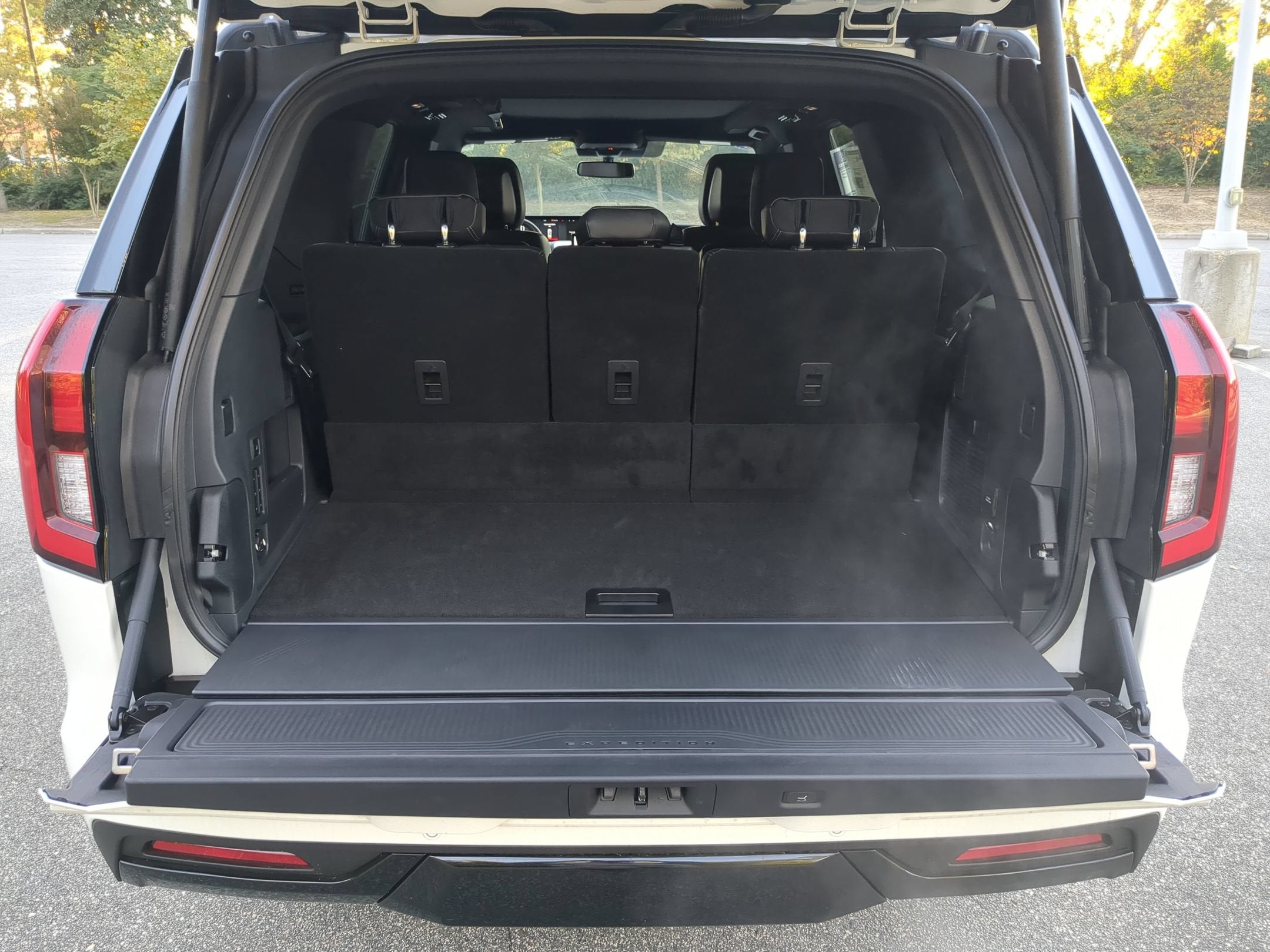 2027 Ford Expedition Platinum