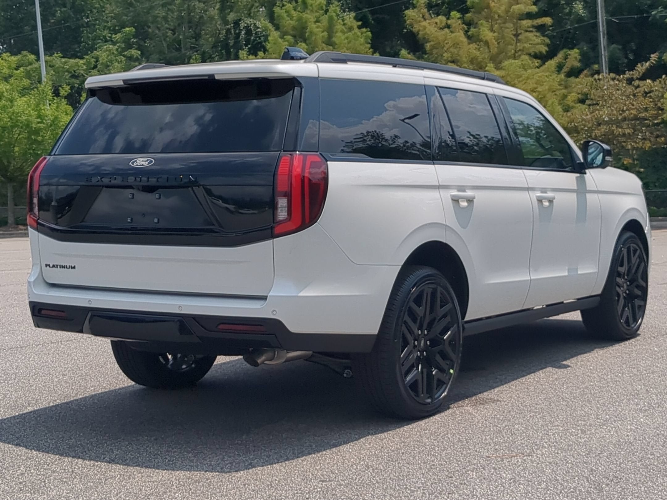 2027 Ford Expedition Platinum